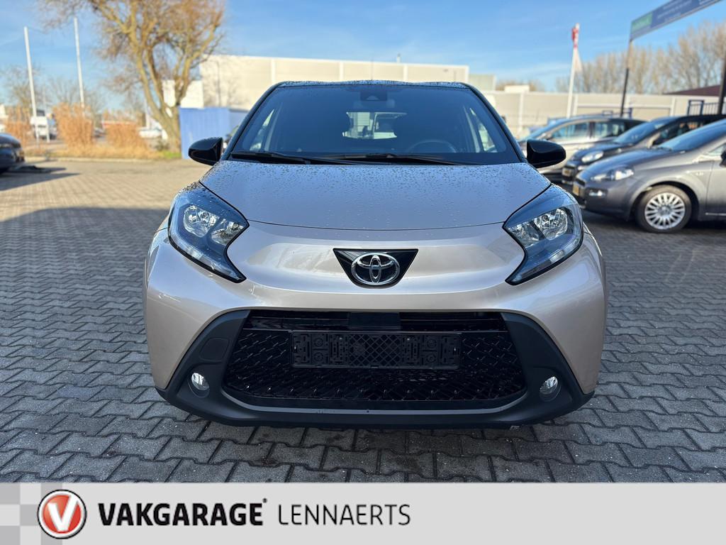 Toyota Aygo X 1.0 VVT-i S-CVT Pulse Automaat (BOVAG/RIJKLAAR, Auto's, 12 maanden, Stof, Gebruikt, Zwart