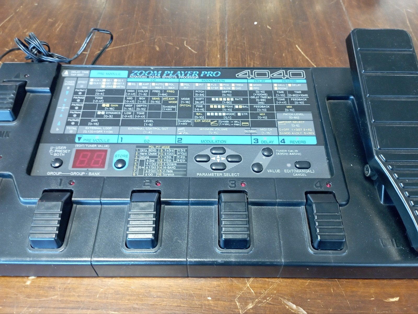 Zoom 4040 Multi effect, Muziek en Instrumenten, Effecten, Ophalen of Verzenden