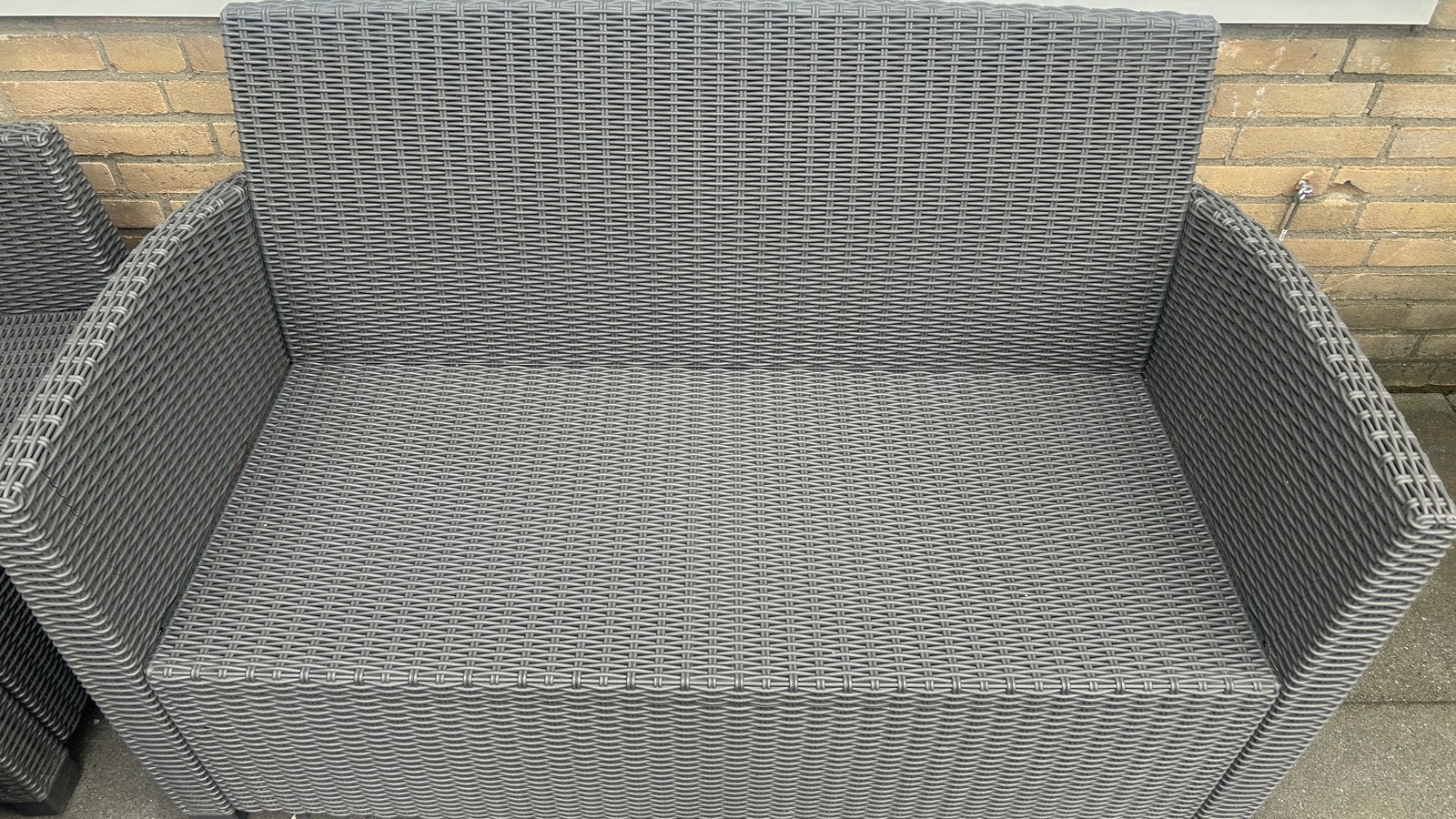 Loungesetje bankje + 2 stoelen en tafel/kussenbak, Ophalen, 4 zitplaatsen, Gebruikt, Bank