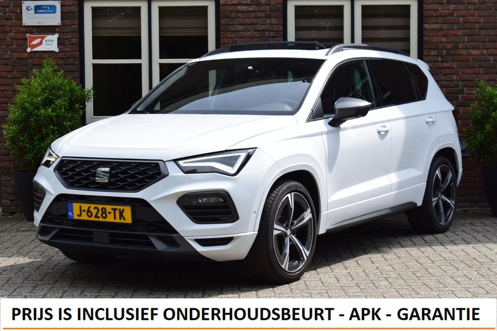 Seat Ateca 1.5 TSI FR Intense Full options | Panoramadak | C, 4 cilinders, Wit, Origineel Nederlands, Bedrijf