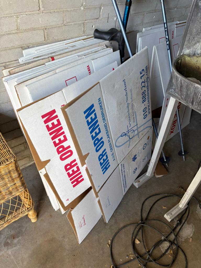 33 Verhuisdozen Gebruikt 48x33x37 cm, Ophalen