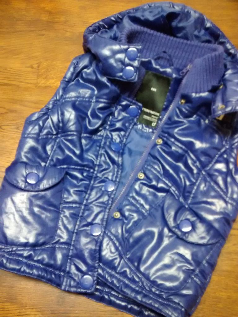 Bodywarmer maat 34, Kleding | Dames, Bodywarmers, Outfitters nation, Blauw, Ophalen of Verzenden, Zo goed als nieuw