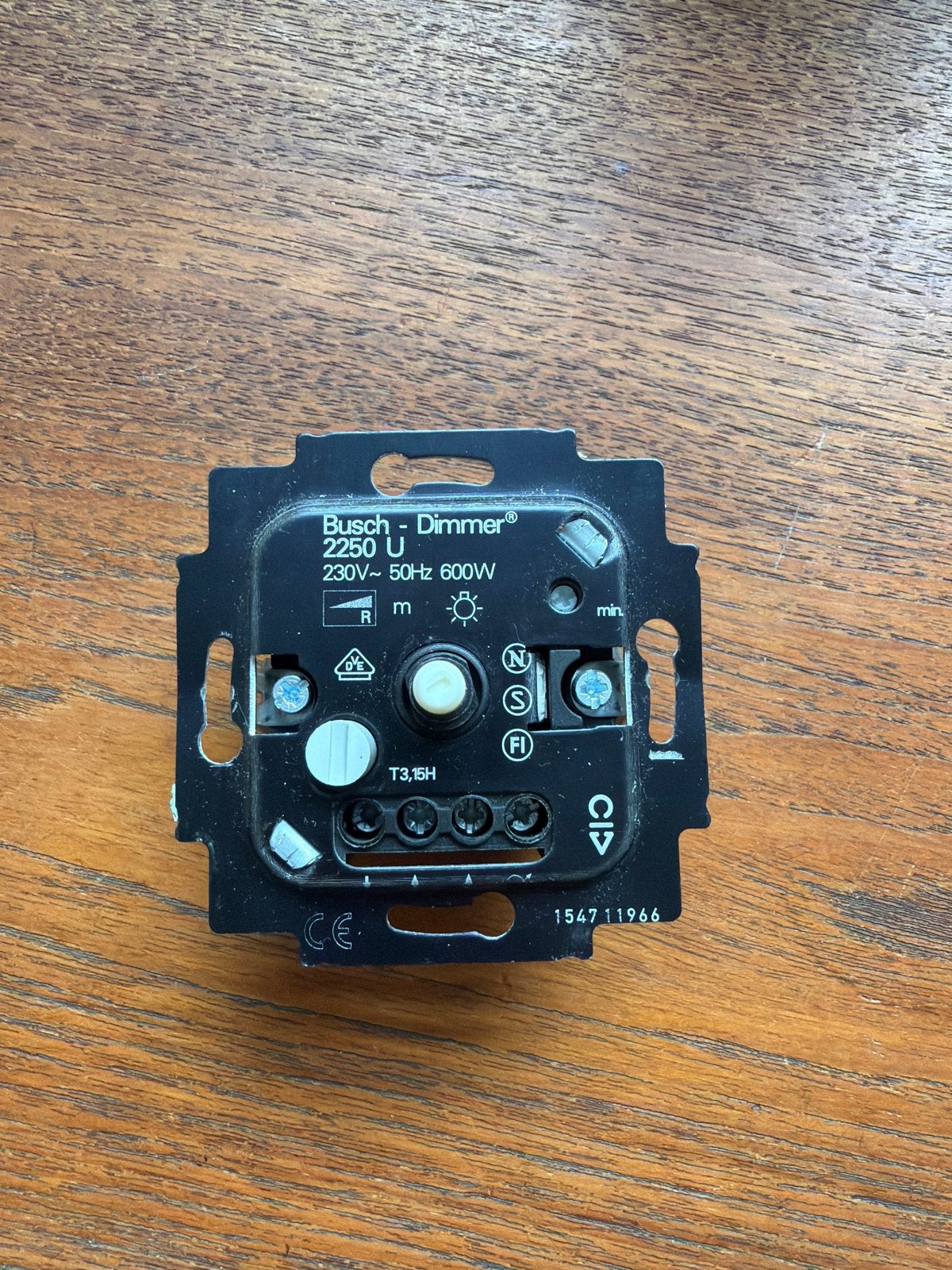 Busch-Jaeger Dimmer 2250U 600W - Gebruikt en Goede Staat, Ophalen of Verzenden, Gebruikt, Busch-Jaeger, Dimmer