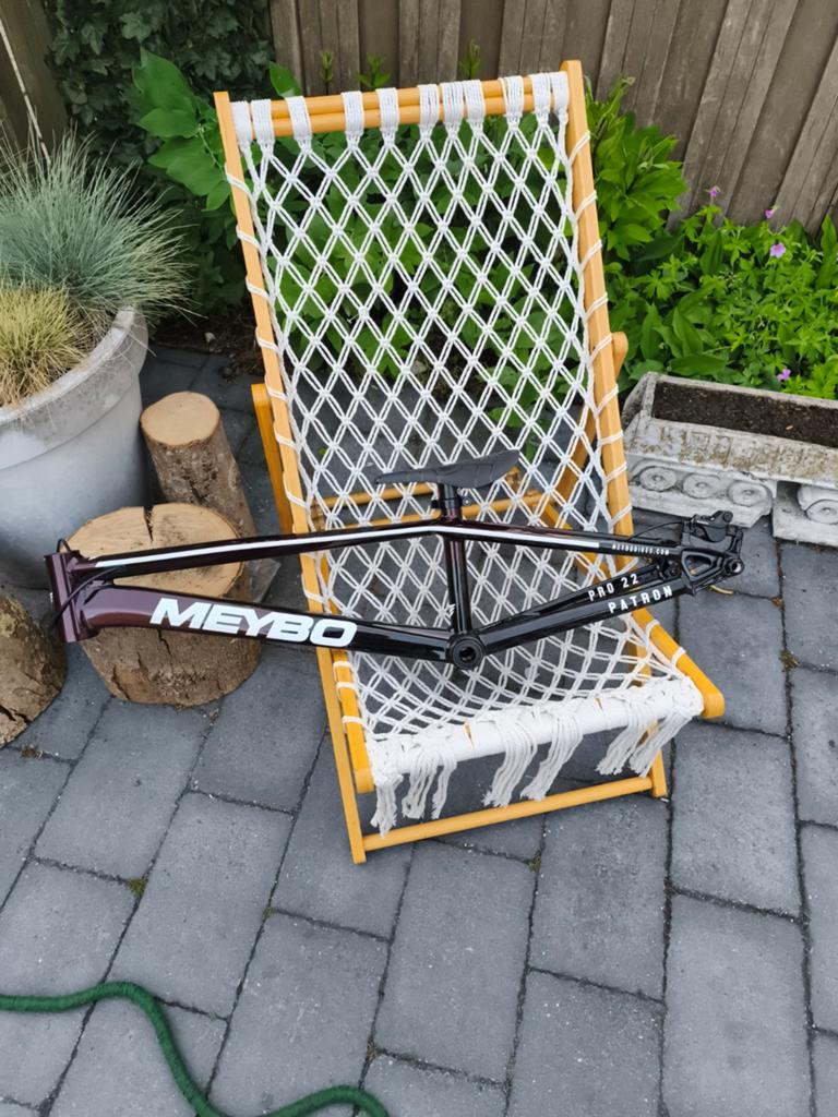 Meybo Patron Pro 22 frame met bottom bracket en remklauw, Meybo, 20 tot 24 inch, Ophalen of Verzenden, Schijfrem