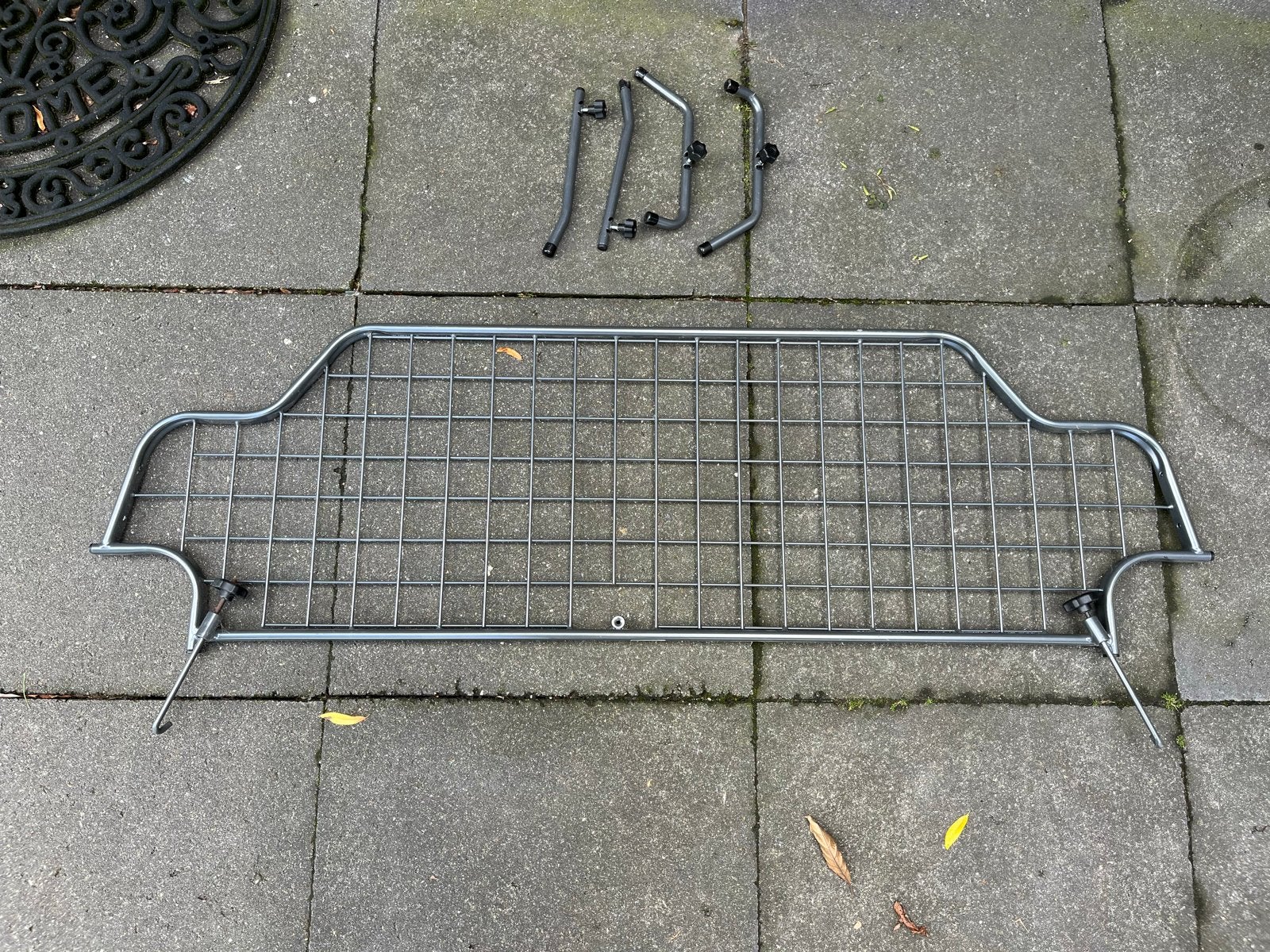 Hondenrek Travall Ford Focus Stationwagon Mk3, Ophalen, Gebruikt