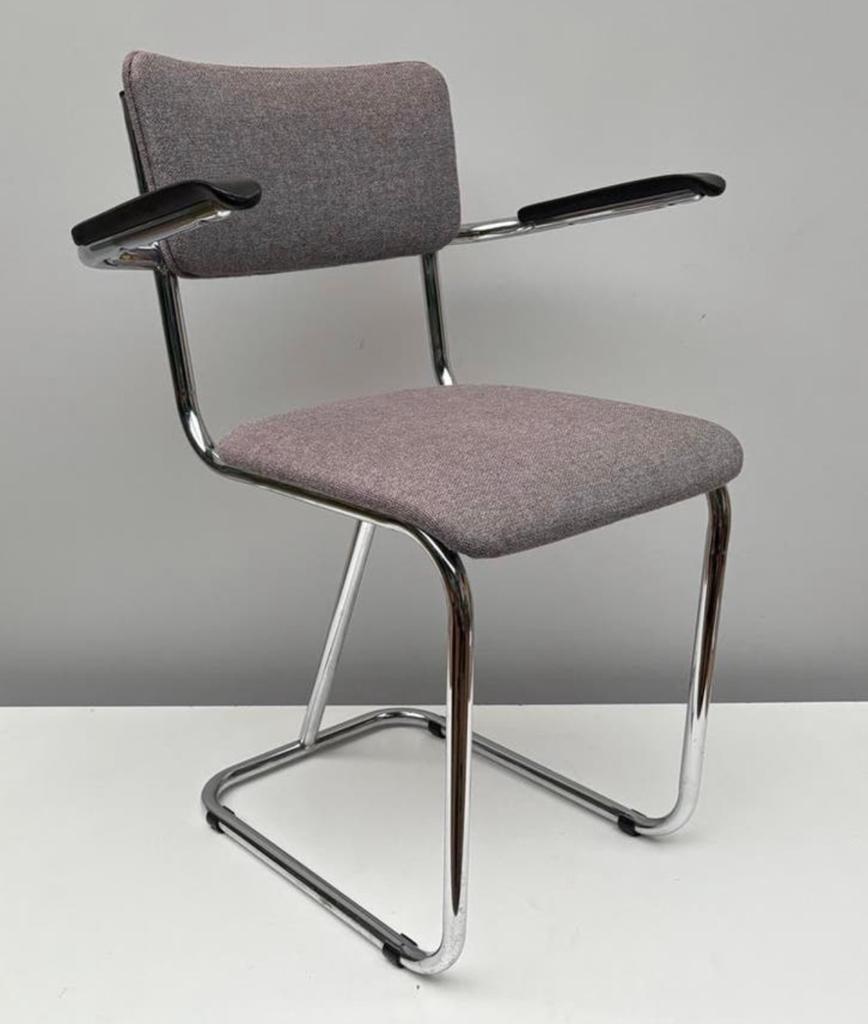 Buisframe stoel - Gispen ?, Huis en Inrichting, Stoelen, Ophalen, Zo goed als nieuw, Wit, Eén