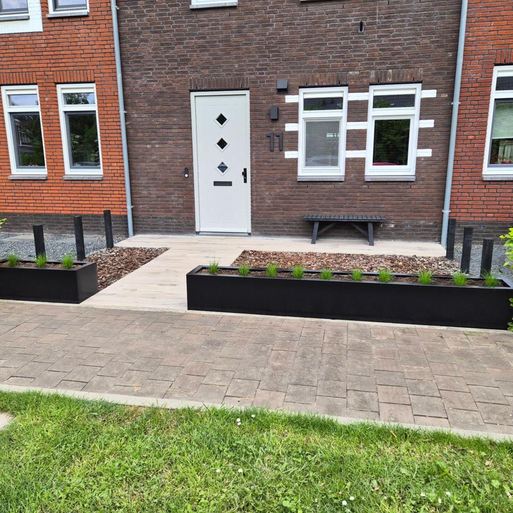 grote zwarte plantenbakken ( bloembakken) op maat gemaakt, Ophalen of Verzenden, Nieuw, Metaal, Balkon