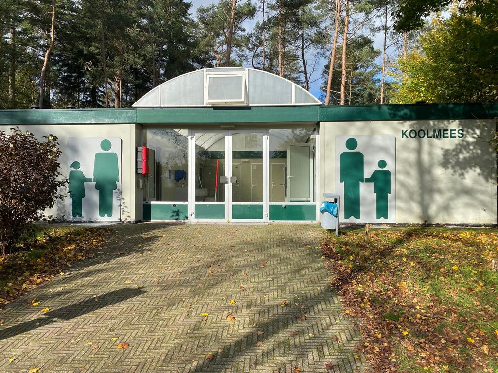 Sanitair gebouw van Keulen., Ophalen of Verzenden, Gebruikt