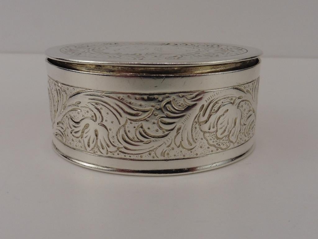 Zilveren lodereindoosje                                  Z10, Antiek en Kunst, Ophalen of Verzenden, Zilver
