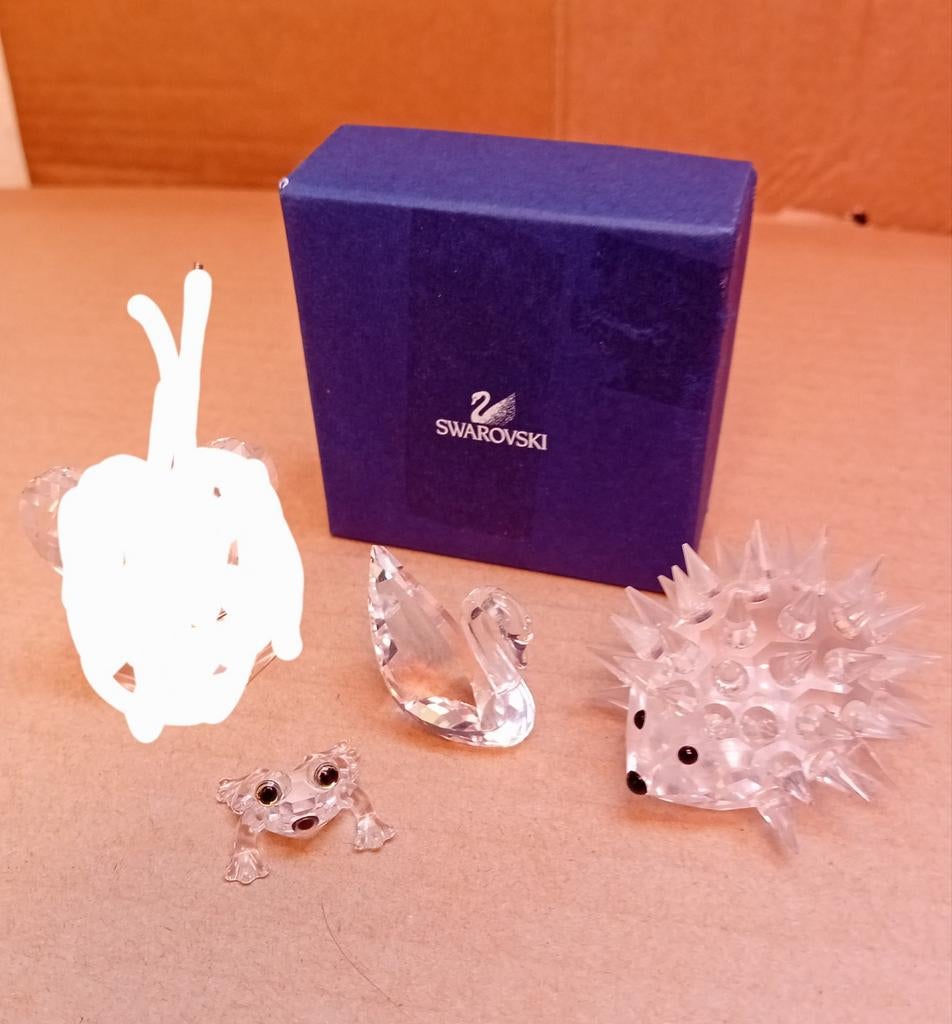 3x swarovski, egel,zwaan, kikkertje, Verzamelen, Swarovski, Ophalen of Verzenden, Figuurtje
