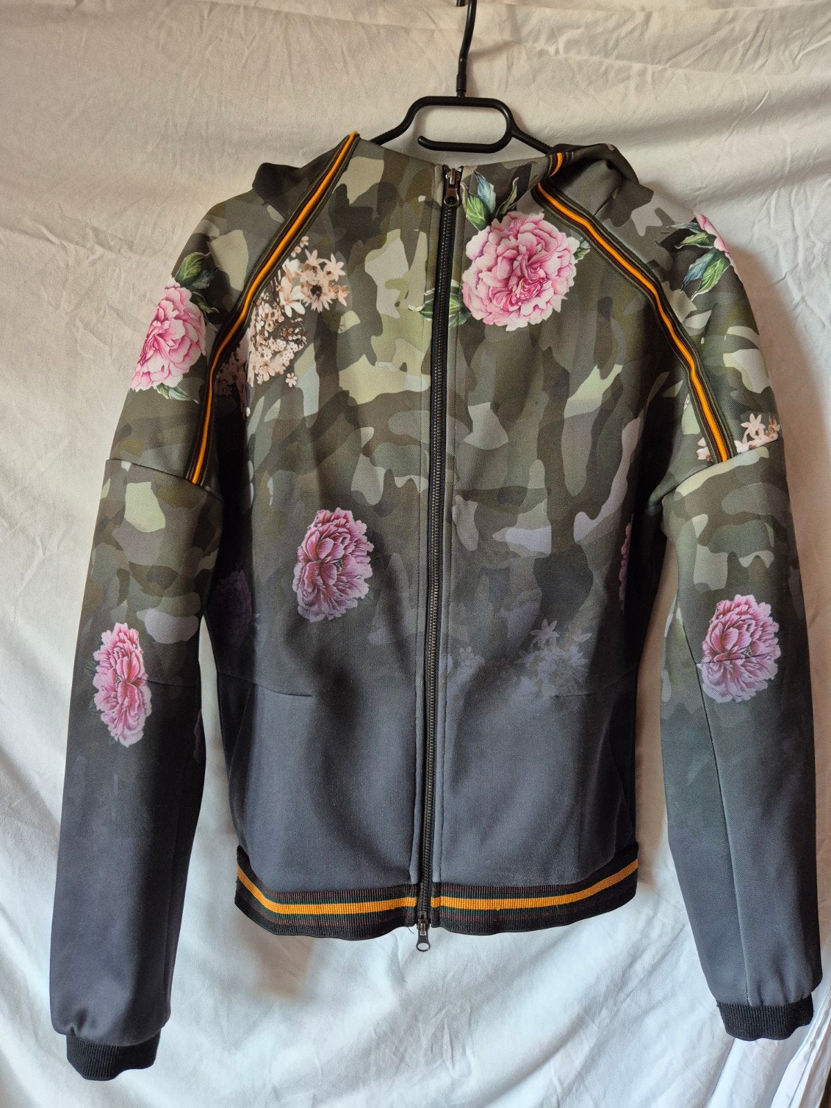 Desigual Jack Maat M - Camouflage met Bloemenprint, Maat 38/40 (M), Meerkleurig, Ophalen of Verzenden, Zo goed als nieuw