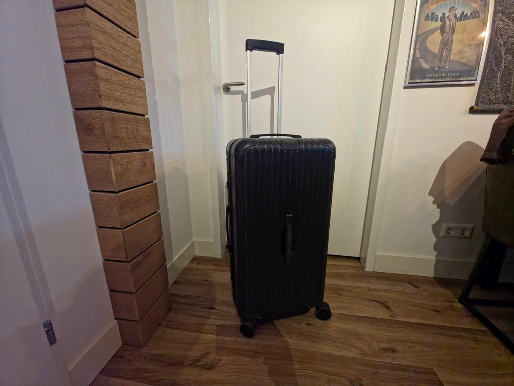 Rimowa Essential Trunk plus Koffer - Zwart, Wieltjes, Gebruikt, Hard kunststof, Ophalen of Verzenden