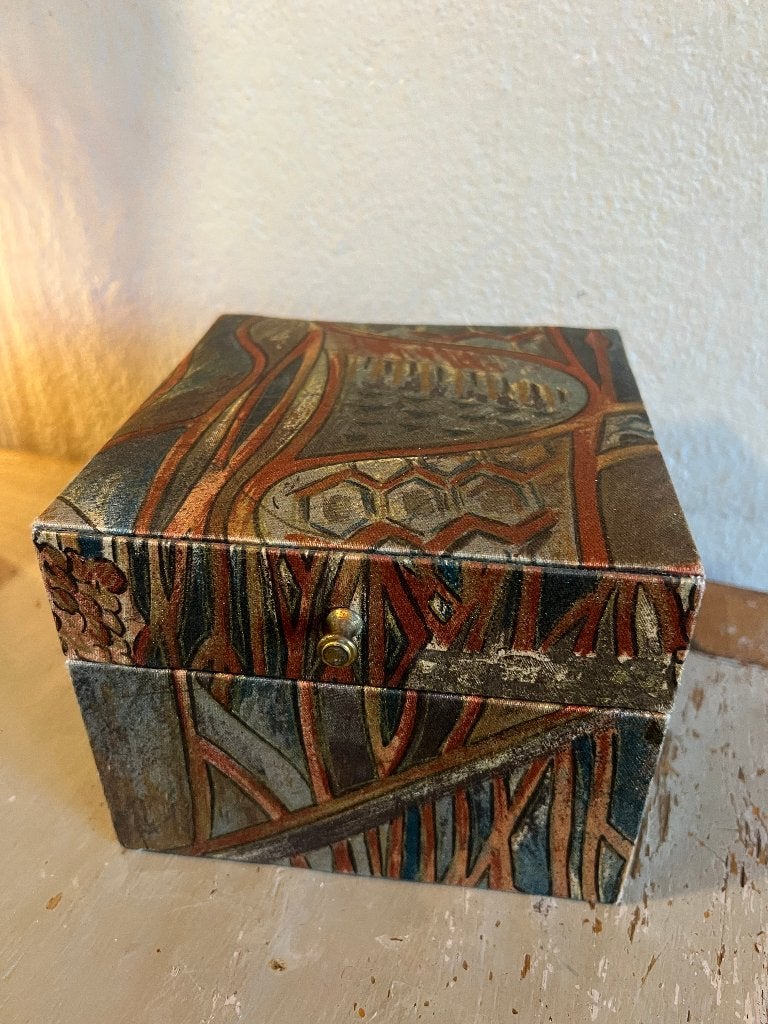 Vintage stoffen Frans sieradendoosje kistje grafische print, Antiek en Kunst, Ophalen of Verzenden