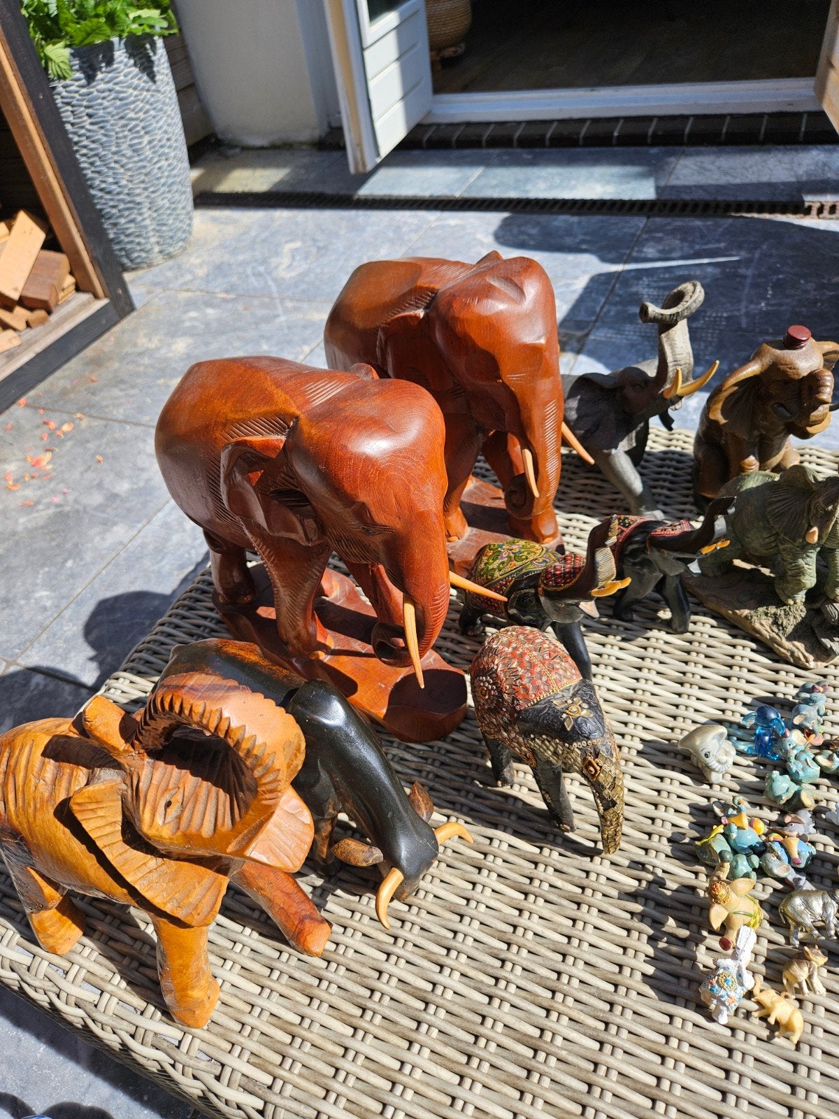 Grote verzameling olifantenbeelden (meer dan 100 stuks), Verzamelen, Ophalen, Zo goed als nieuw, Beeldje of Figuurtje