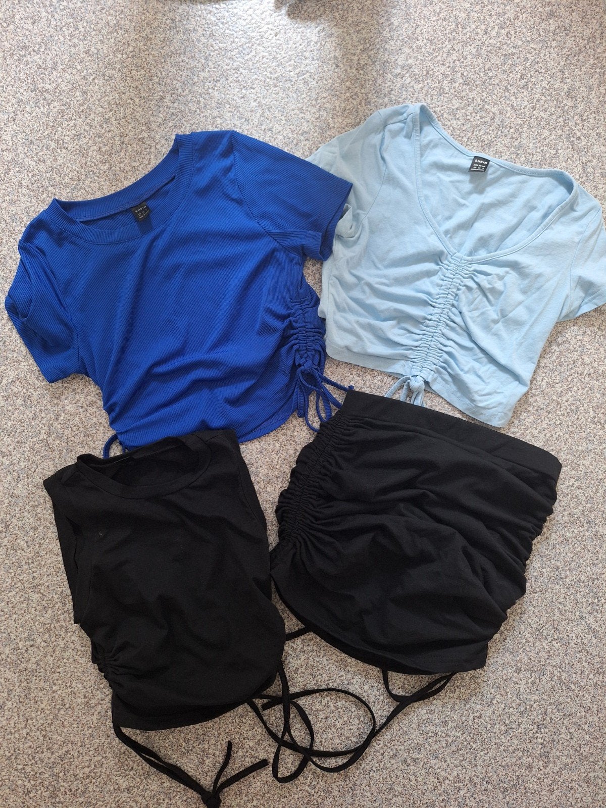 Shein crop tops en rokje met trekkoord - Maat xs, Blauw, Ophalen of Verzenden, Zo goed als nieuw, Korte mouw