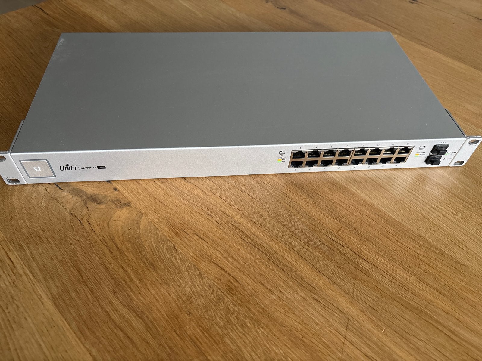 Ubiquiti UniFi Switch 16 150W - US-16-150W, Computers en Software, Ophalen, Zo goed als nieuw