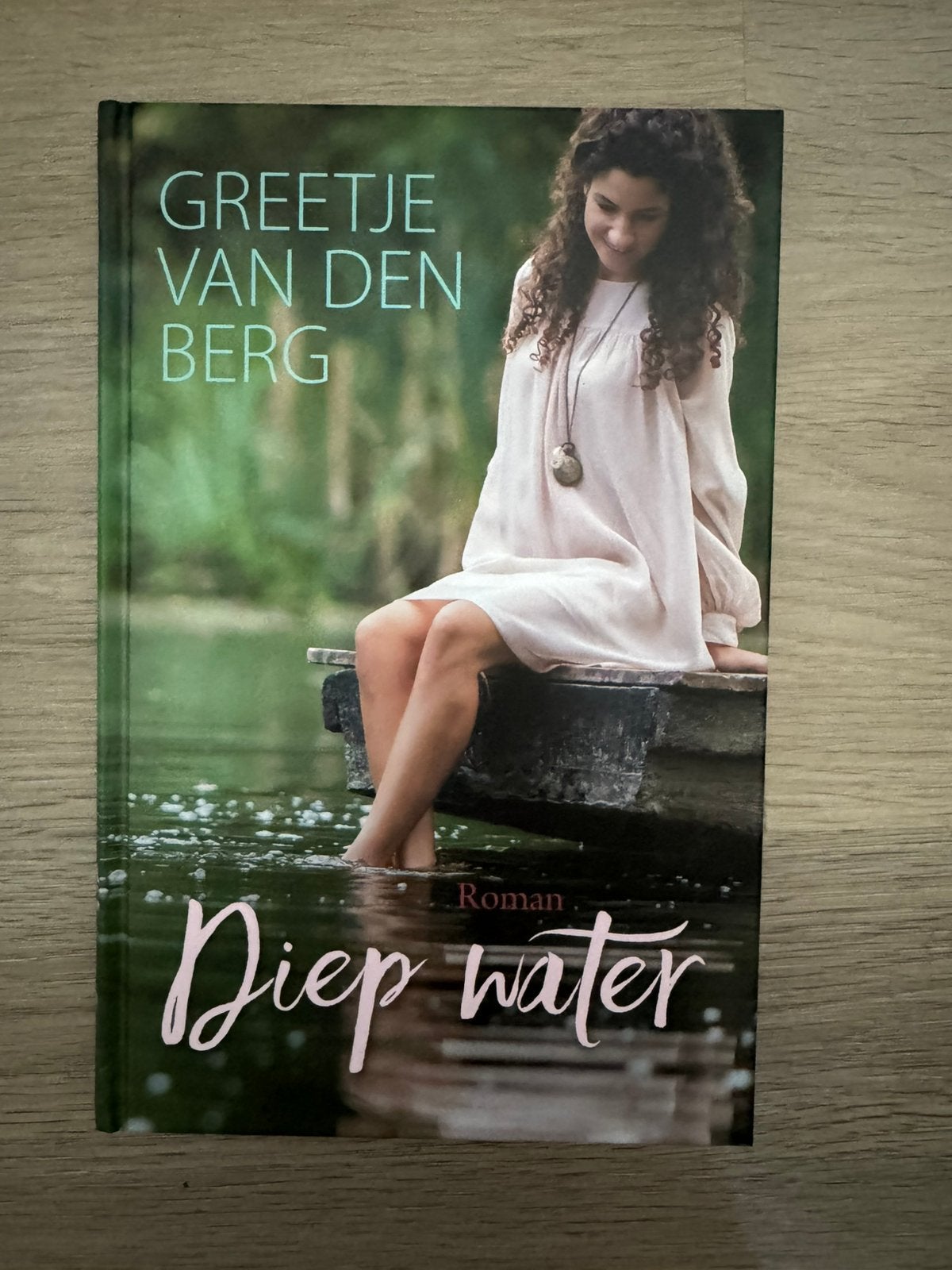 Greetje van den Berg - Diep water, Boeken, Ophalen, Noord-Brabant, Zo goed als nieuw, Greetje van den Berg