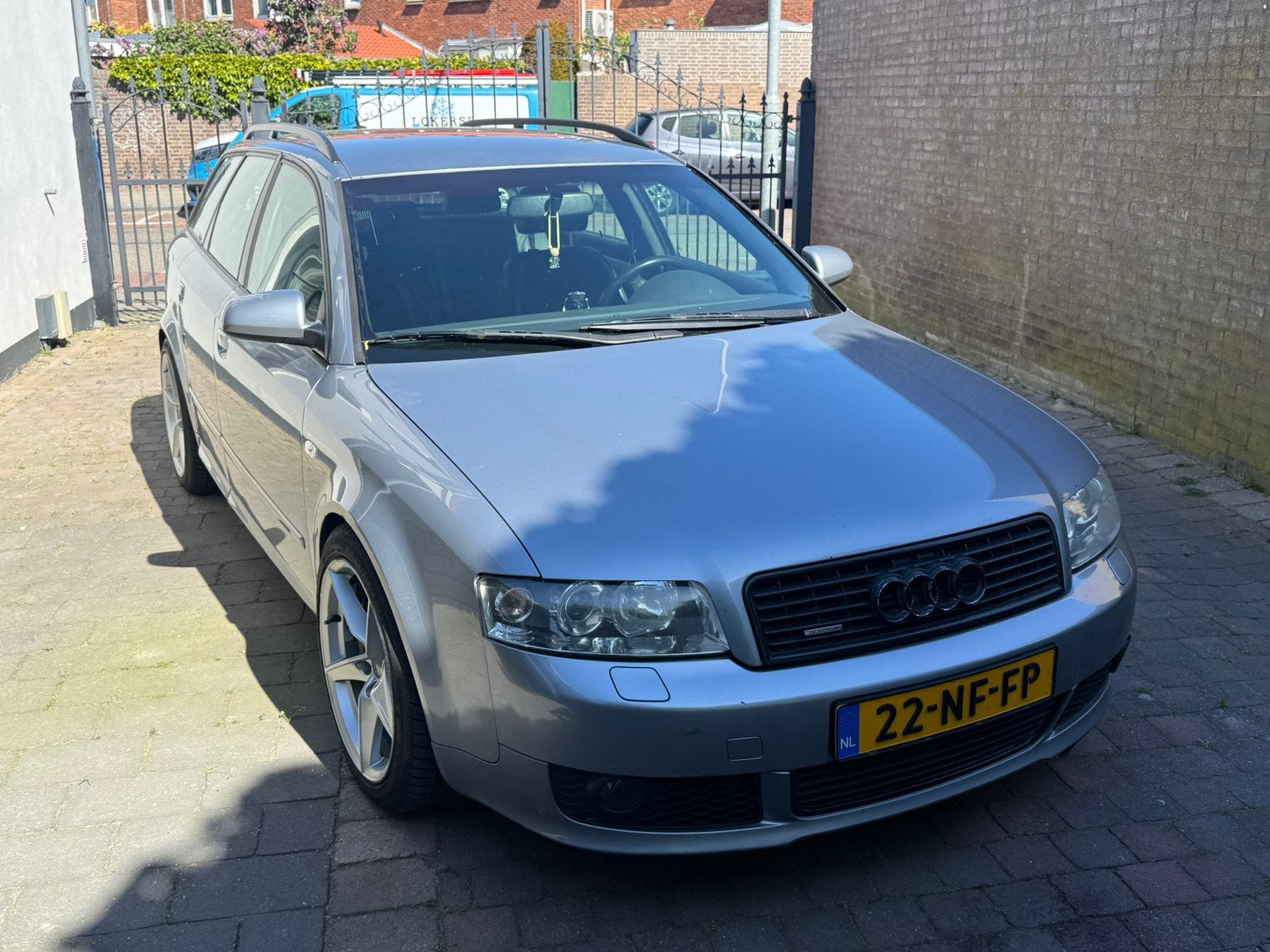 Audi A4 3.0 V6 Avant 162KW Quattro AUT 2003 Grijs, Auto's, Automaat, 1800 kg, Zwart, Origineel Nederlands