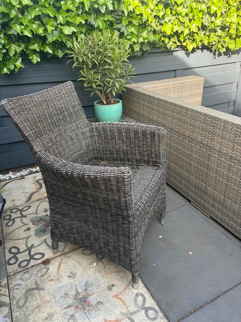 Comfortabele Wicker Tuinstoel - Grijs, Ophalen of Verzenden, Gebruikt, Wicker