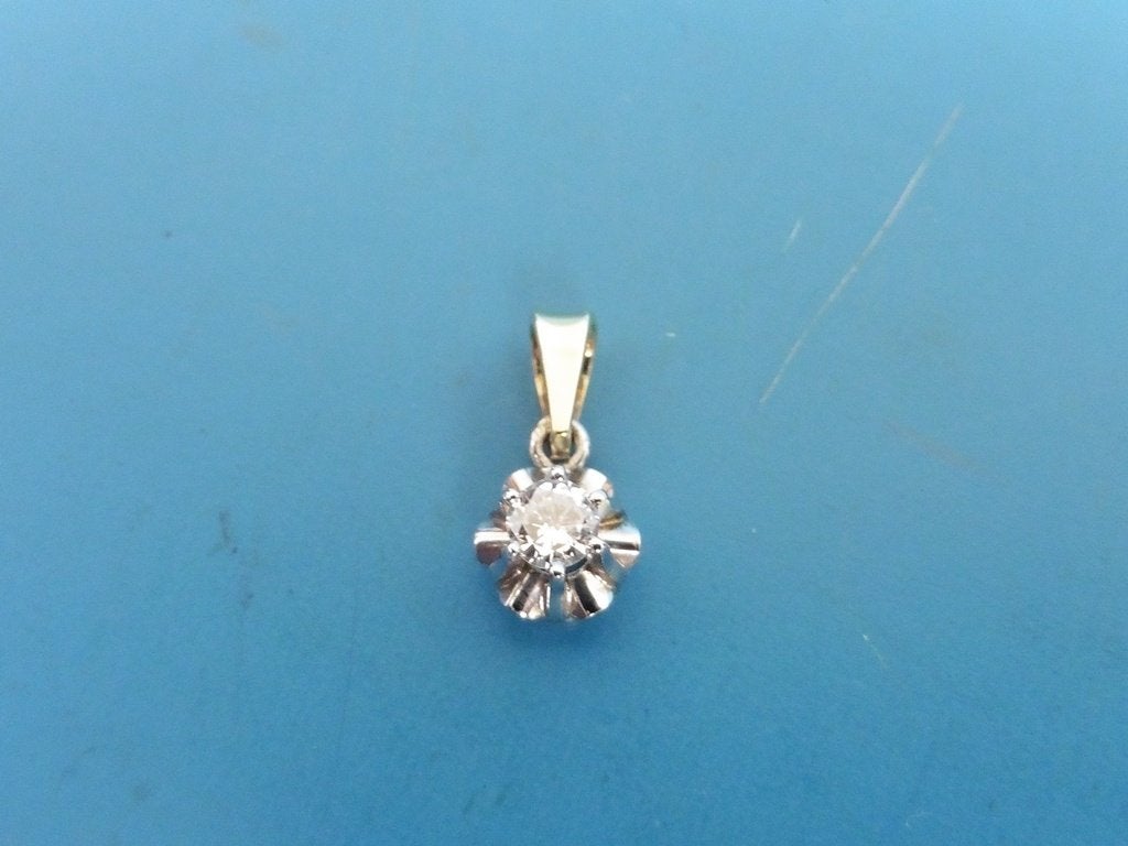 Gouden hanger met briljant                               G55, Sieraden, Tassen en Uiterlijk, Kettinghangers, Gebruikt, Goud, Overige kleuren