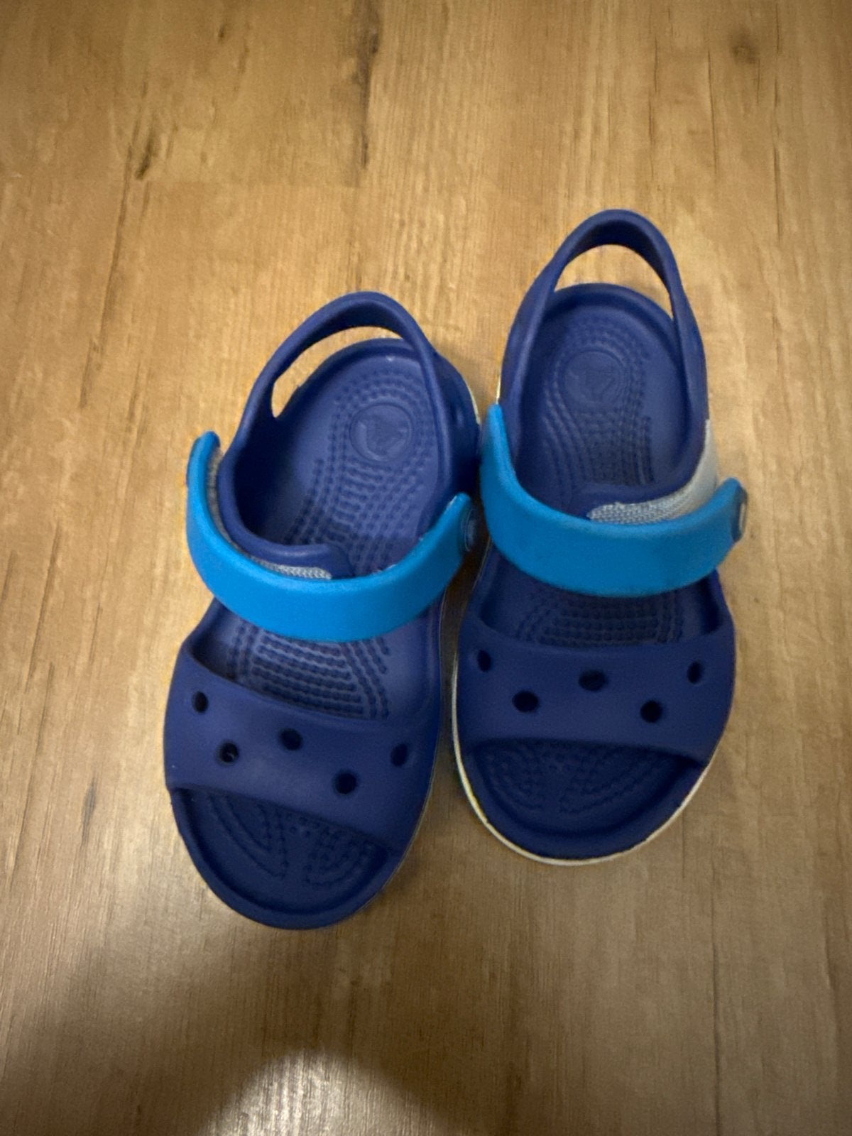 Blauwe Crocs sandalen maat 7 (maat 23/34), Ophalen, Gebruikt, Jongen of Meisje, Schoenen