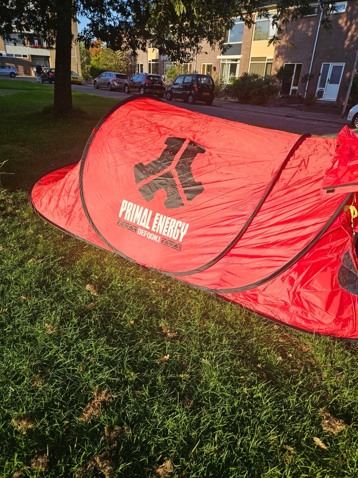 Defqon.1 Primal Energy pop-up tent - Nieuw, Ophalen of Verzenden, Nieuw, Tot en met 2