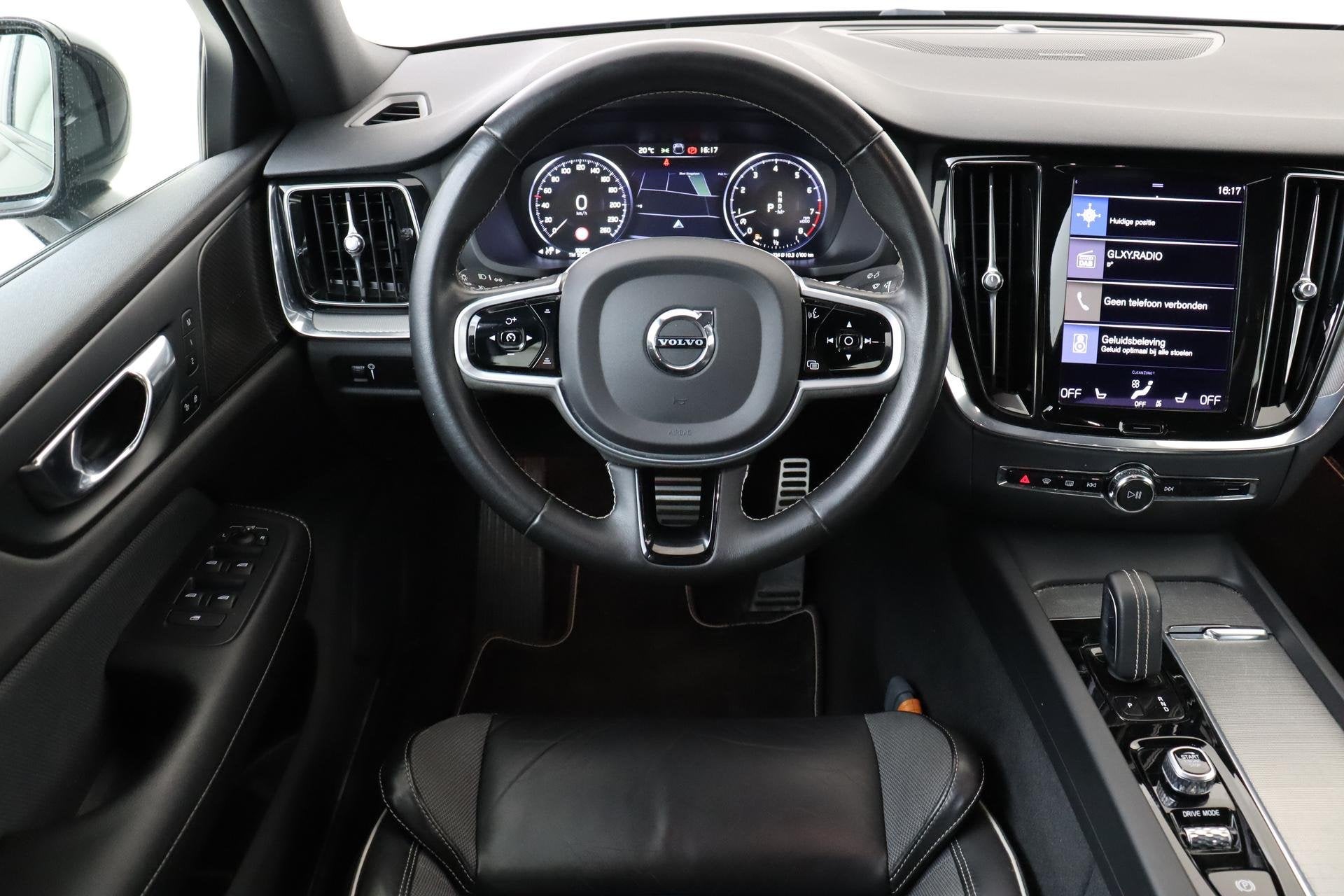 Volvo S60 B3 (M-HYBRID) R-DESIGN -HARMAN/KARDON|SPORTSTOELEN, Auto's, 12 maanden, Euro 6, 4 cilinders, 163 pk