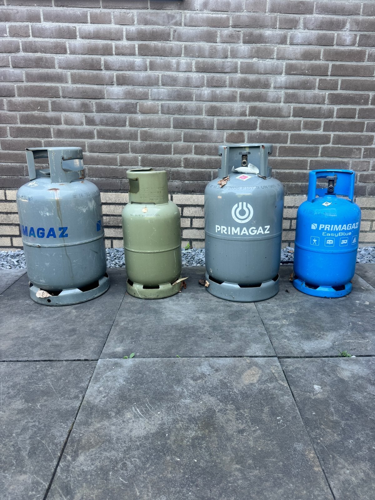 4 Primagaz gasflessen 5 kg en 10,5 kg, deels gevuld, Ophalen, Gebruikt
