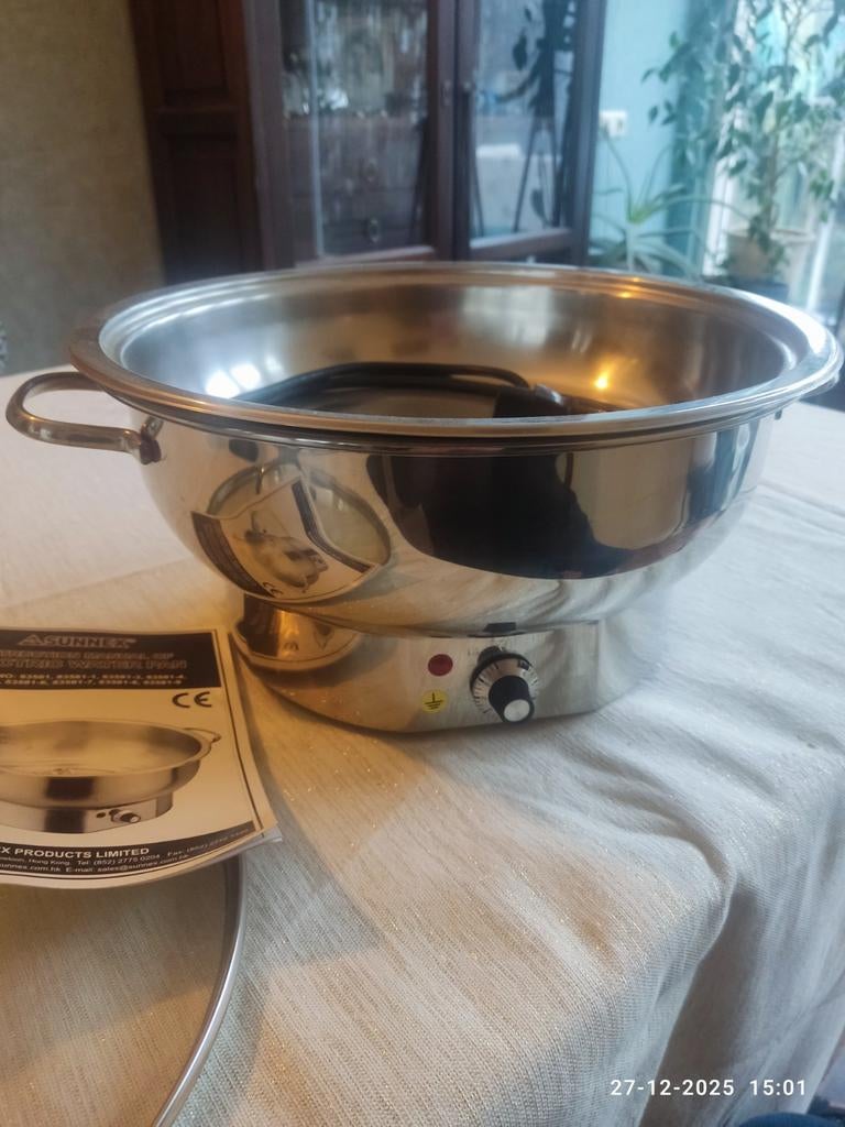 Nieuwe chafing dish, au bain marie,rechaud ook tbv hotstones, Huis en Inrichting, Ophalen, Nieuw, Koekenpan of Braadpan