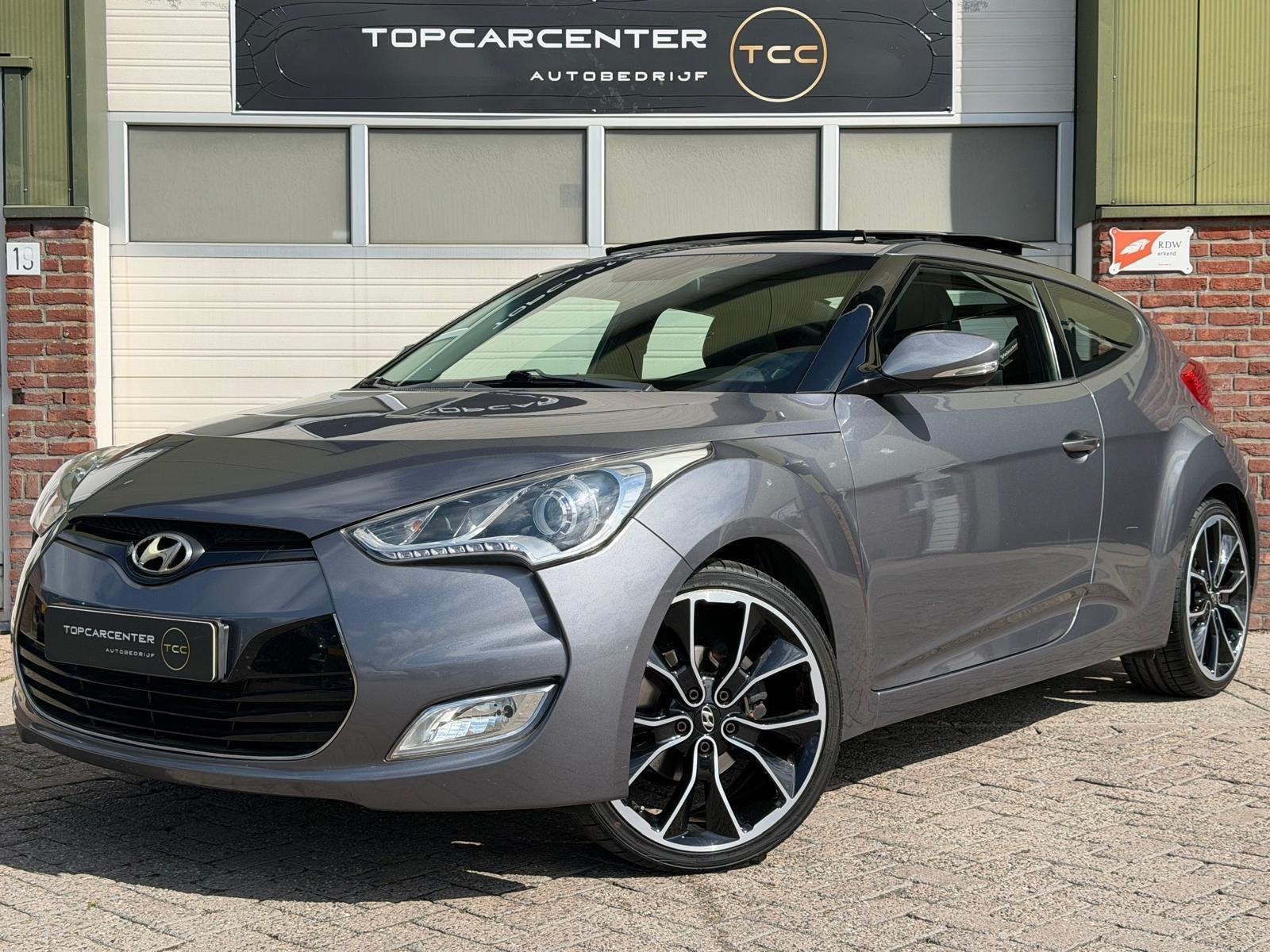 Hyundai Veloster 1.6 GDI/AIRCO/PANO/CAMERA/PARKS/APK/NAP, Auto's, Voorwielaandrijving, Gebruikt, 1591 cc, 4 cilinders