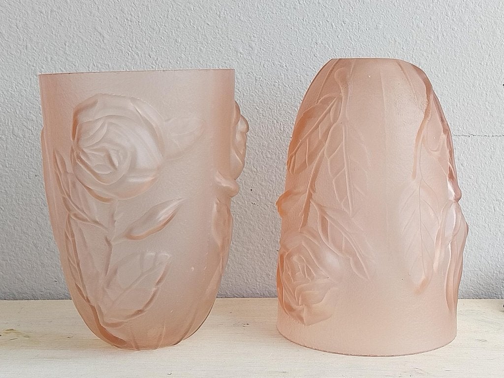 Set 2 Art Deco lampenkappen roze glas rozen ca. 1930, Ophalen of Verzenden