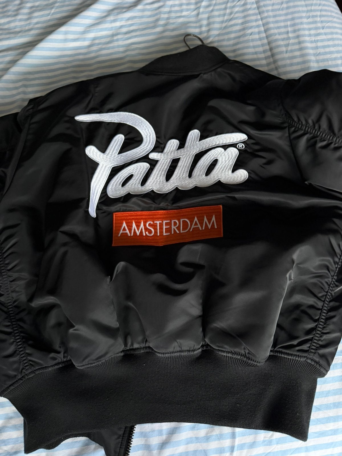 Bomber Patta x Alpha Industries size M, Ophalen of Verzenden, Zo goed als nieuw, Maat 48/50 (M), Groen