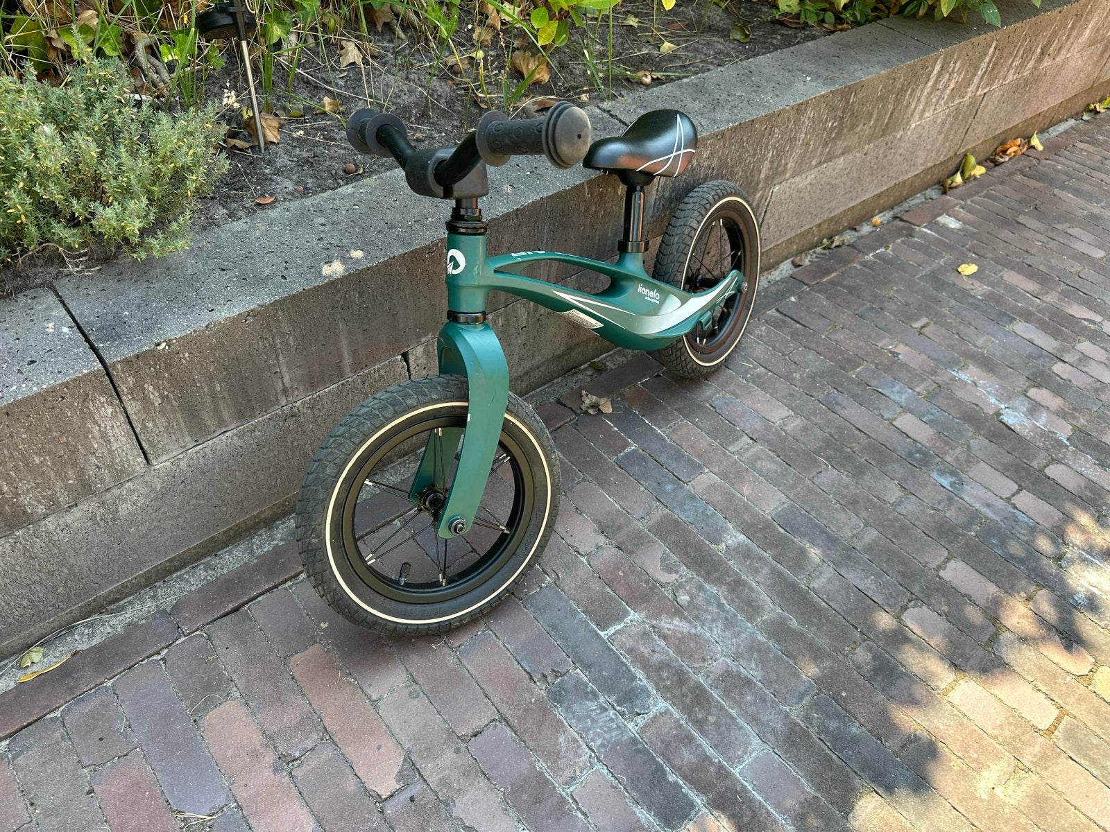 Lionelo Bart Air Loopfiets Luchtbanden, Ophalen, Zo goed als nieuw, Loopfiets