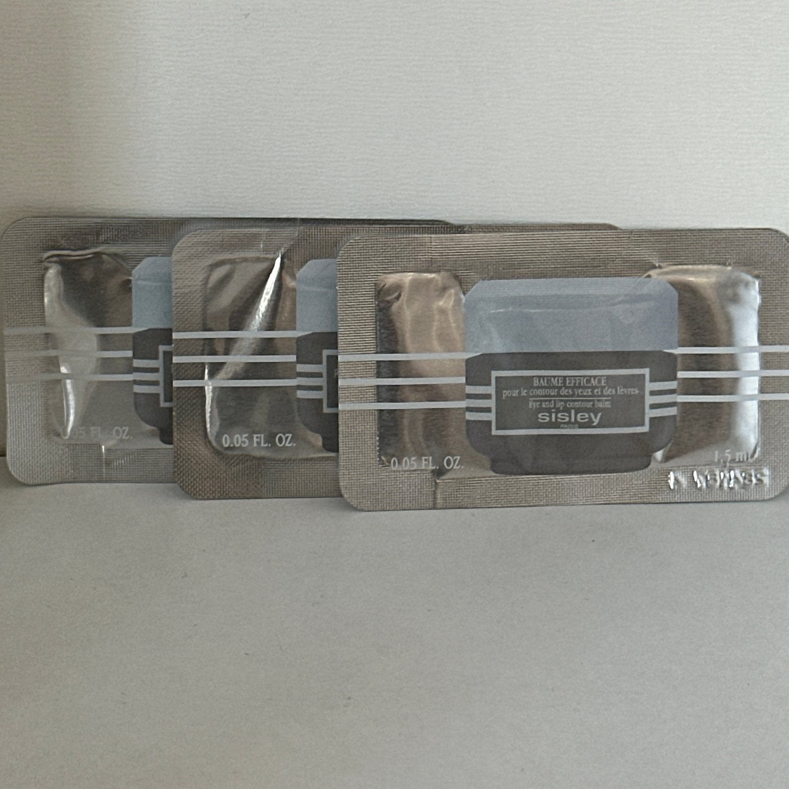 Sisley Eye and Lip Contour Balm 1,5, Sieraden, Tassen en Uiterlijk, Uiterlijk | Gezichtsverzorging, Ophalen of Verzenden, Nieuw