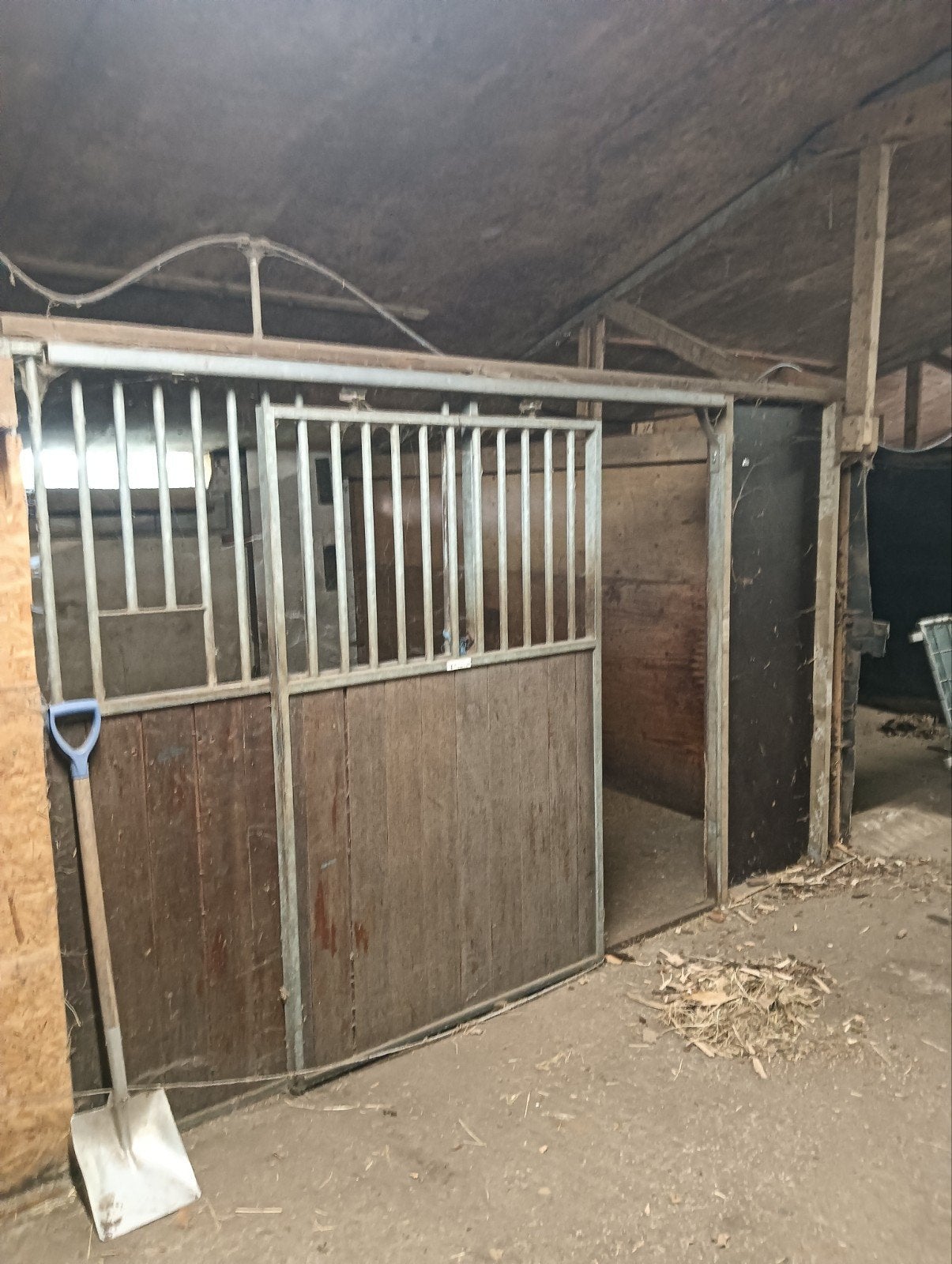 voorwand paardenbox