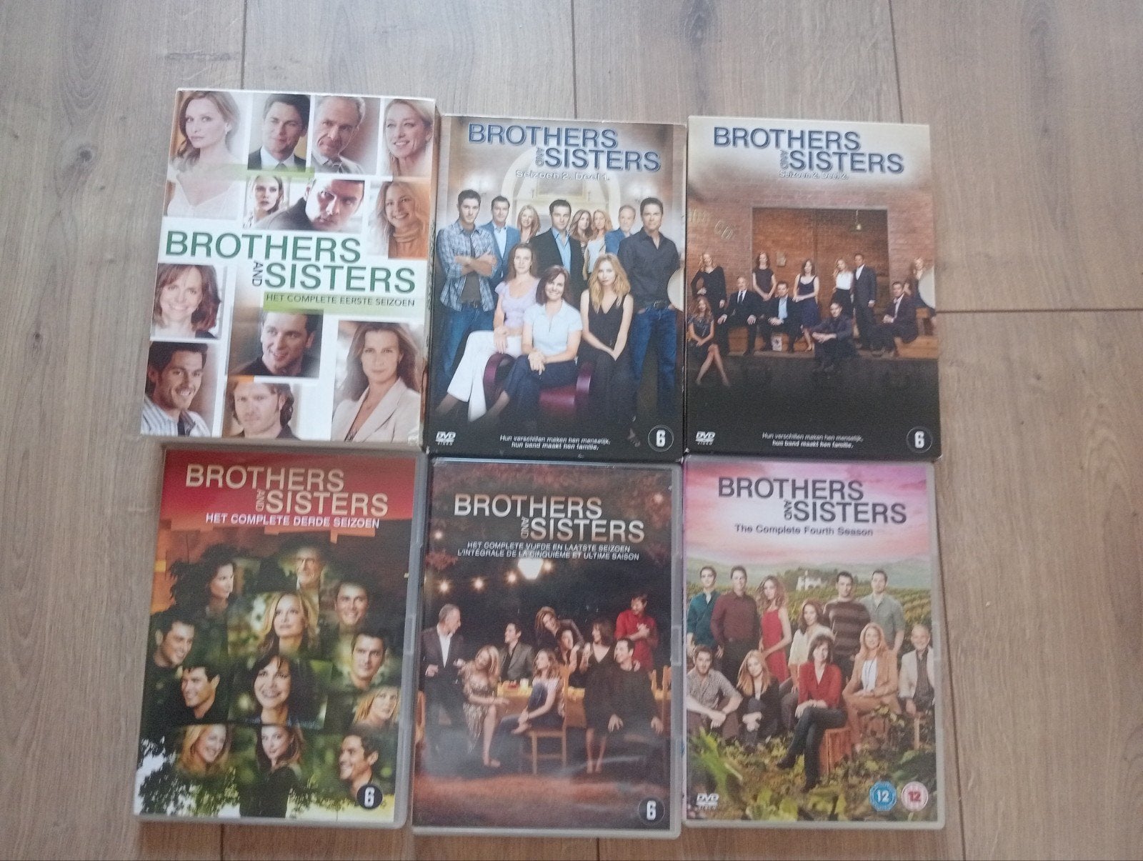Brothers and Sisters complete serie seizoen 1 t/m 5, Cd's en Dvd's, Dvd's | Tv en Series, Nederlands, Drama, Ophalen of Verzenden