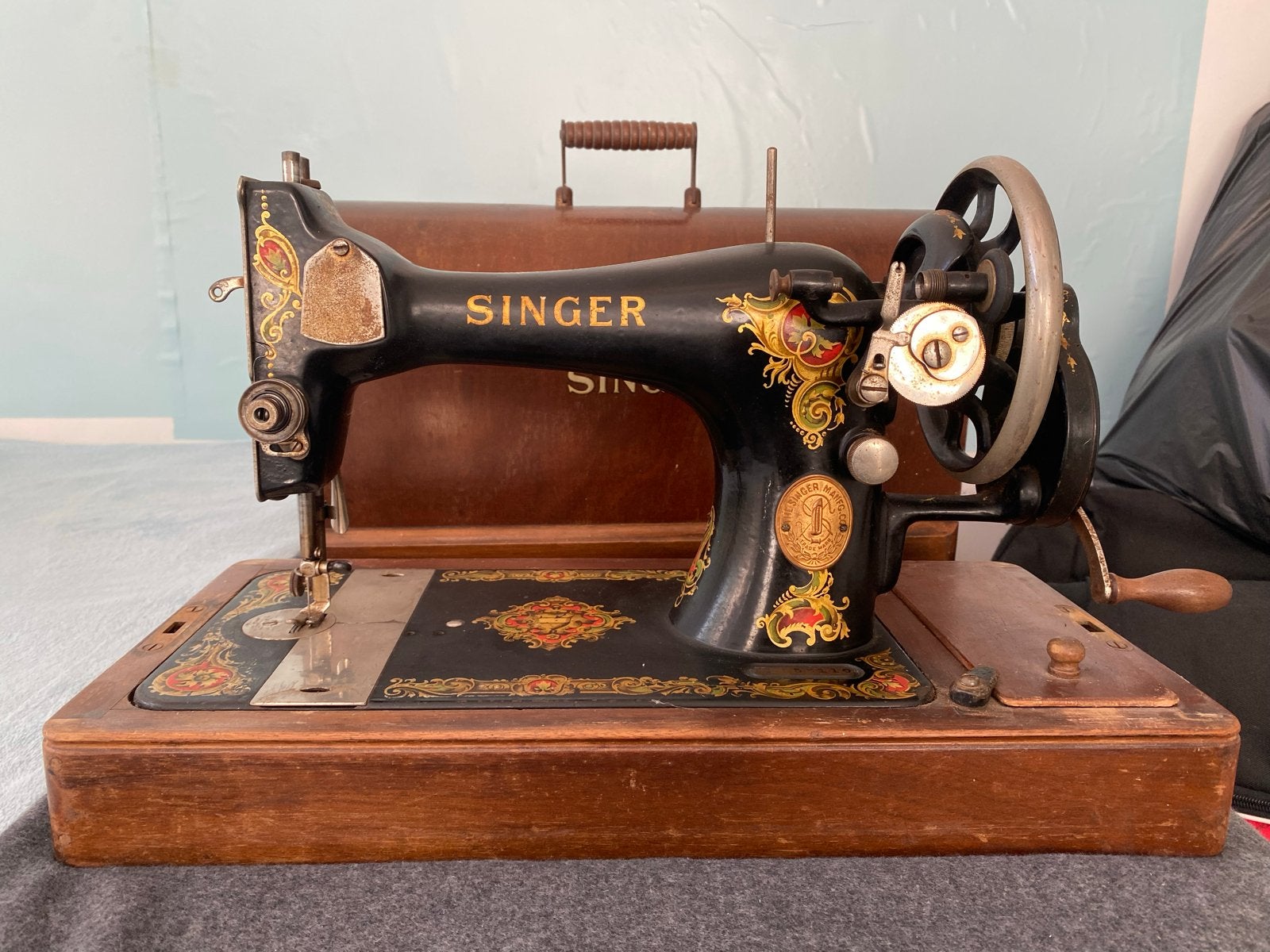 Antieke Singer Naaimachine met Houten Koffer teab, Ophalen