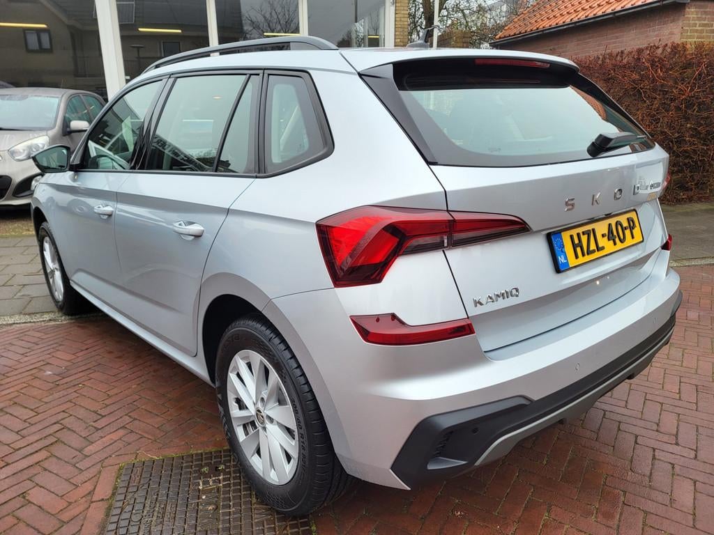 Skoda KAMIQ 1.0 TSI Essence, Gebruikt, Euro 6, Startonderbreker, Grijs