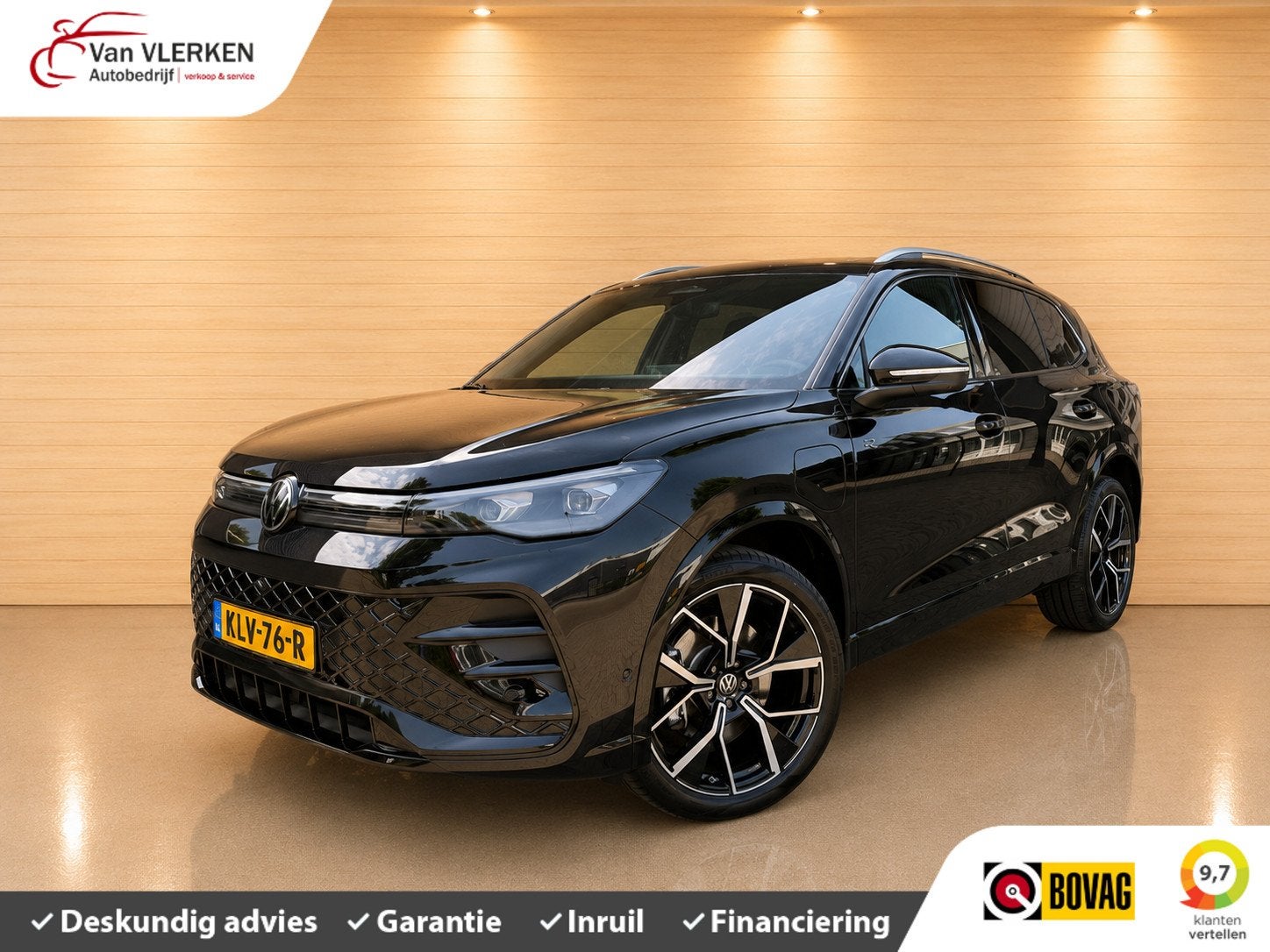 Volkswagen Tiguan 1.5 PLUG-IN R-Line Edition MASSAGE STOELEN, 4 cilinders, Leder en Stof, Zwart, Plug-in hybride