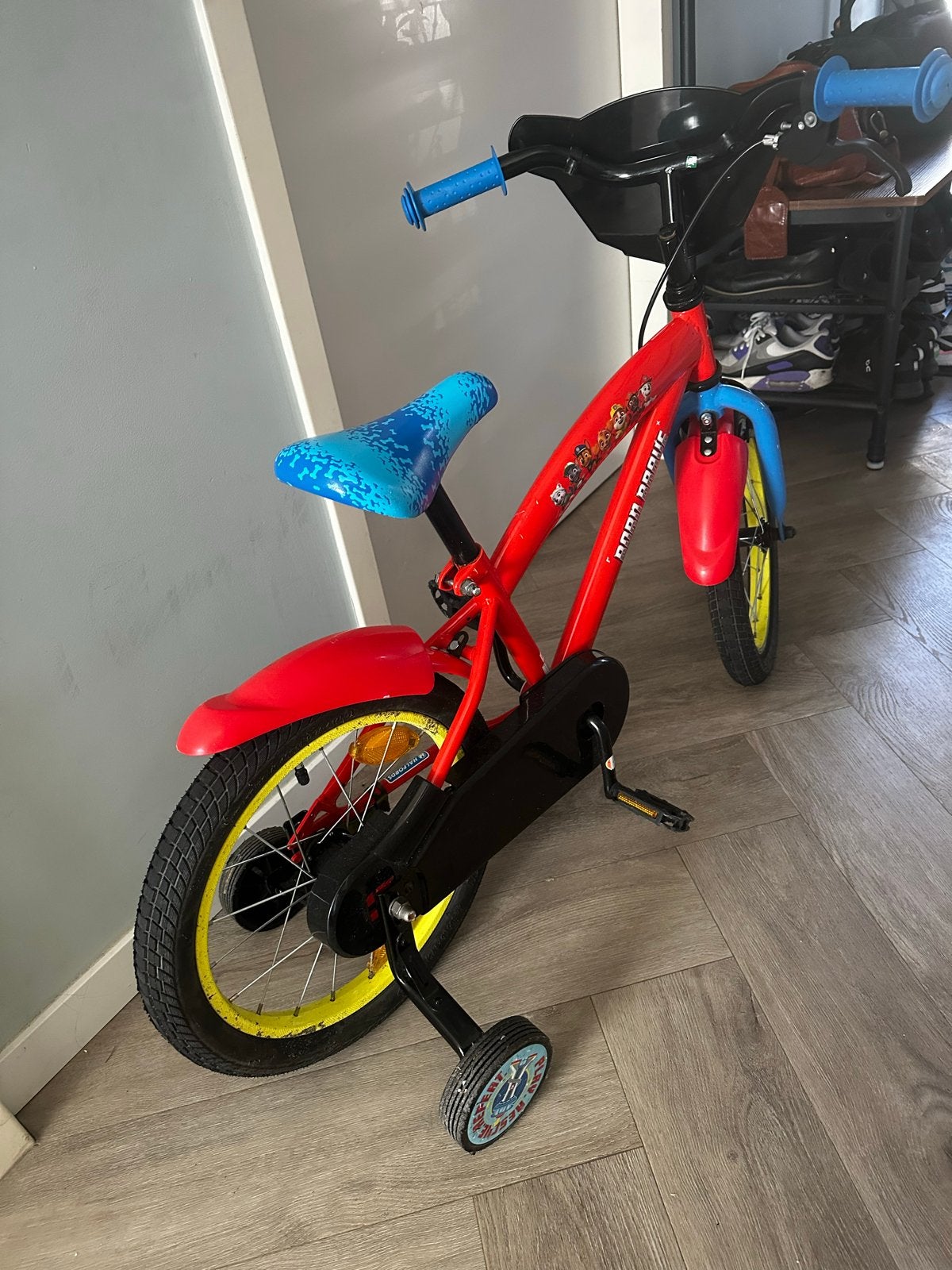 Paw Patrol kinderfiets met zijwielen, Fietsen en Brommers, Ophalen, Terugtraprem, Zijwieltjes, 16 tot 20 inch
