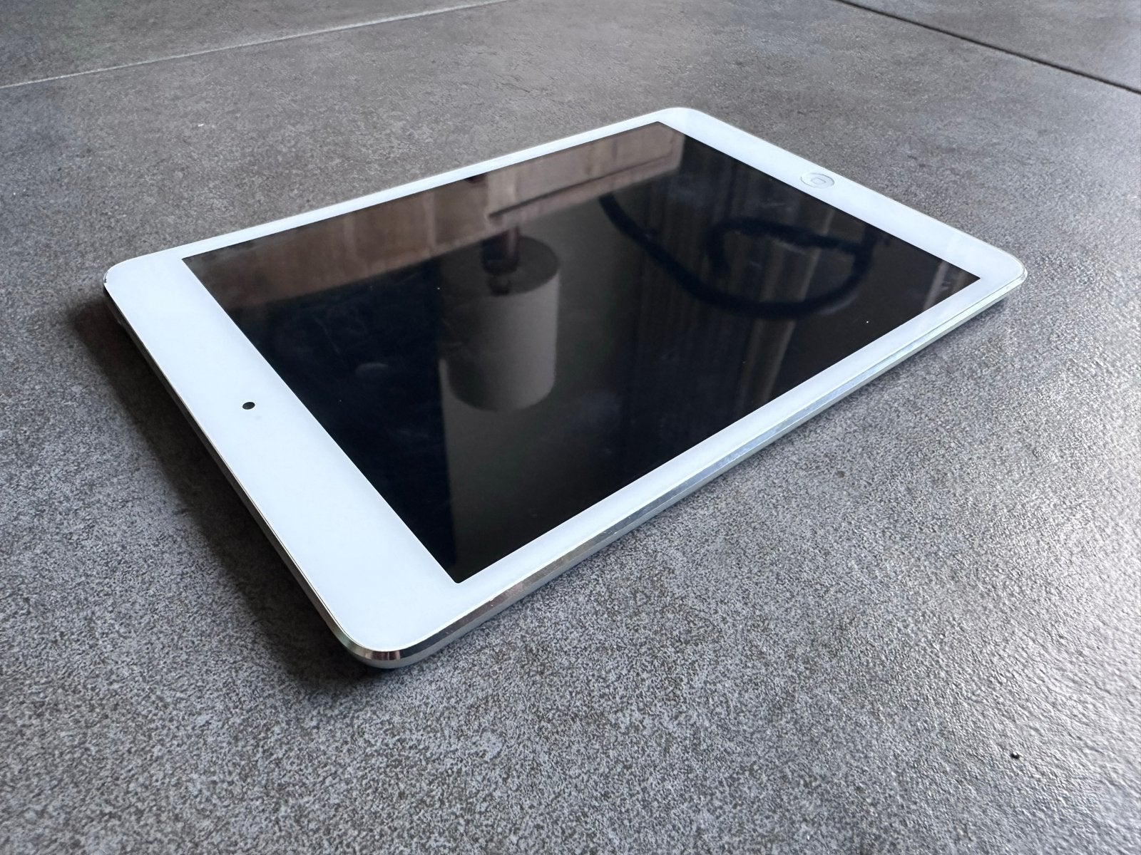 Apple iPad mini 2 - 16GB - Wi-Fi - Zilver, Computers en Software, Ophalen of Verzenden, Zo goed als nieuw, Zilver, 7 inch of minder
