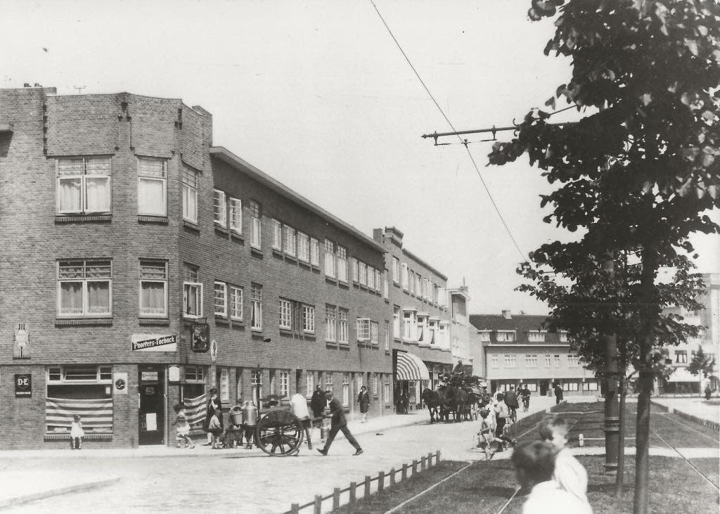 Utrecht Spoorbaan,hondenkar en paard en wagen Foto, Ophalen of Verzenden, Voor 1920, Ongelopen, Utrecht