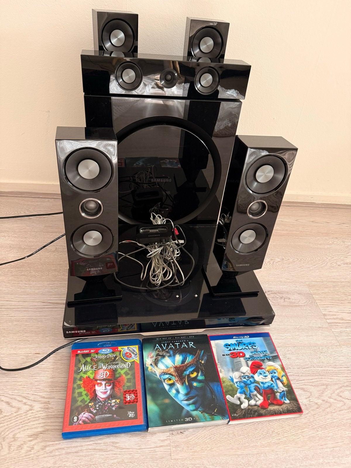 Samsung Home Cinema Set met Blu-ray speler en 3D films, Ophalen, Zo goed als nieuw, 5.1-systeem, Blu-ray-speler
