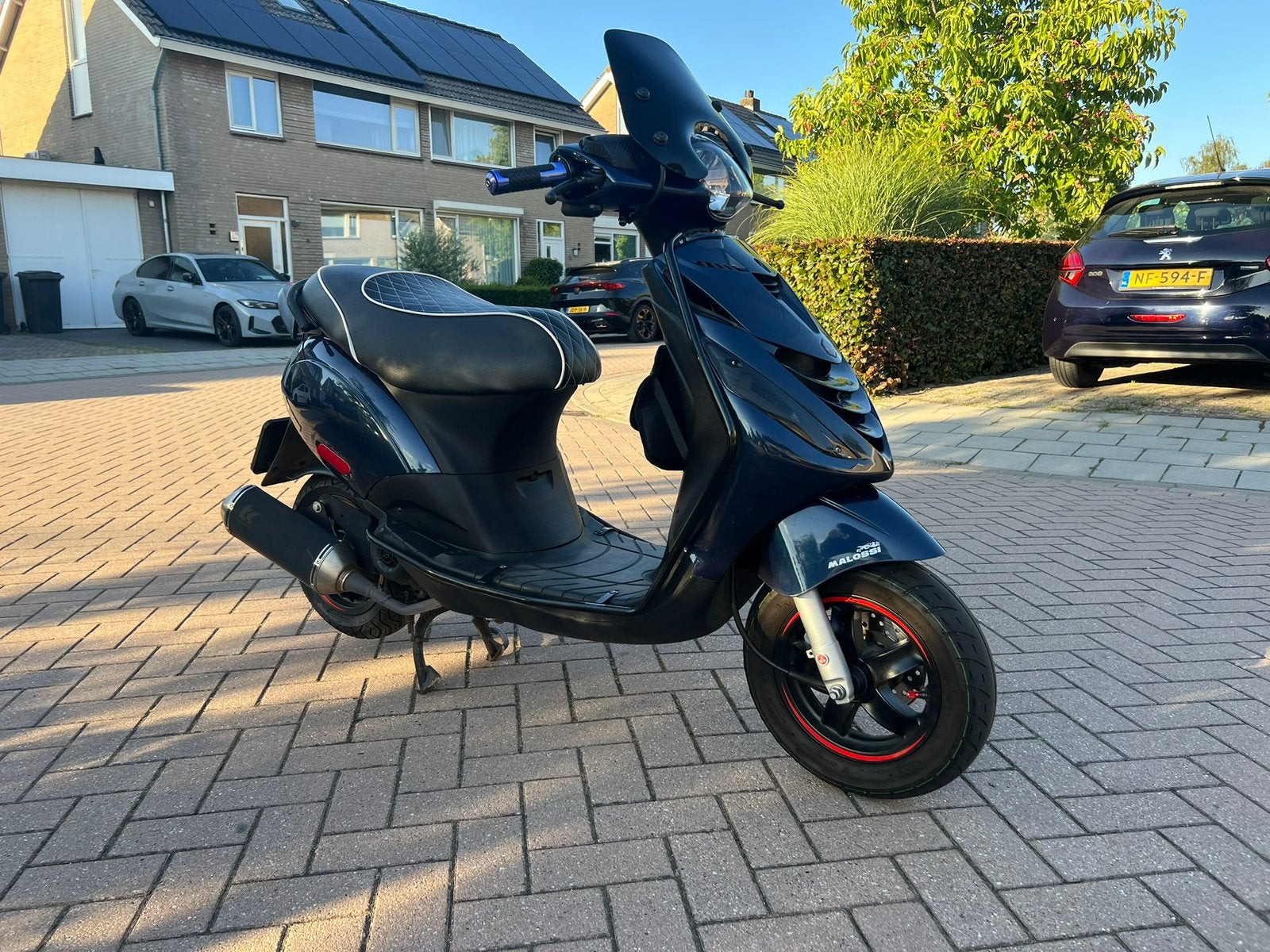 Piaggio Zip iGet E4 4T 3V 50cc (BJ 2021), Ophalen, Zo goed als nieuw, Benzine, Zip