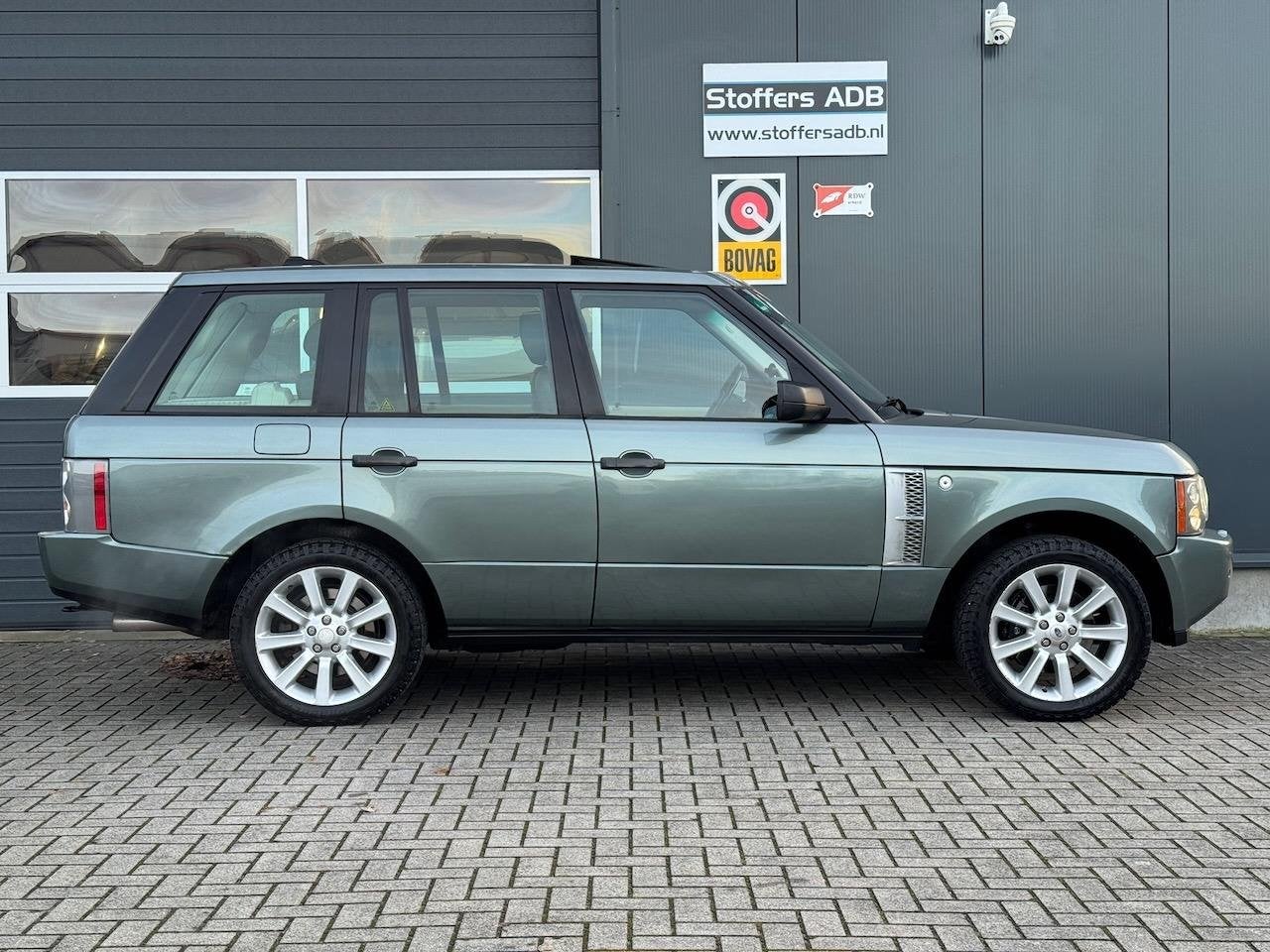 Land Rover Range Rover 4.2 V8 Supercharged | APK 03-2027 | G, Auto's, Land Rover, 4197 cc, Gebruikt, 8 cilinders, Vierwielaandrijving