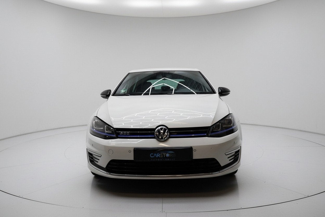Volkswagen Golf 1.4 TSI GTE LEER SFEERV CAMERA CARPLAY, 8 kWh, Gebruikt, 4 cilinders, Wit