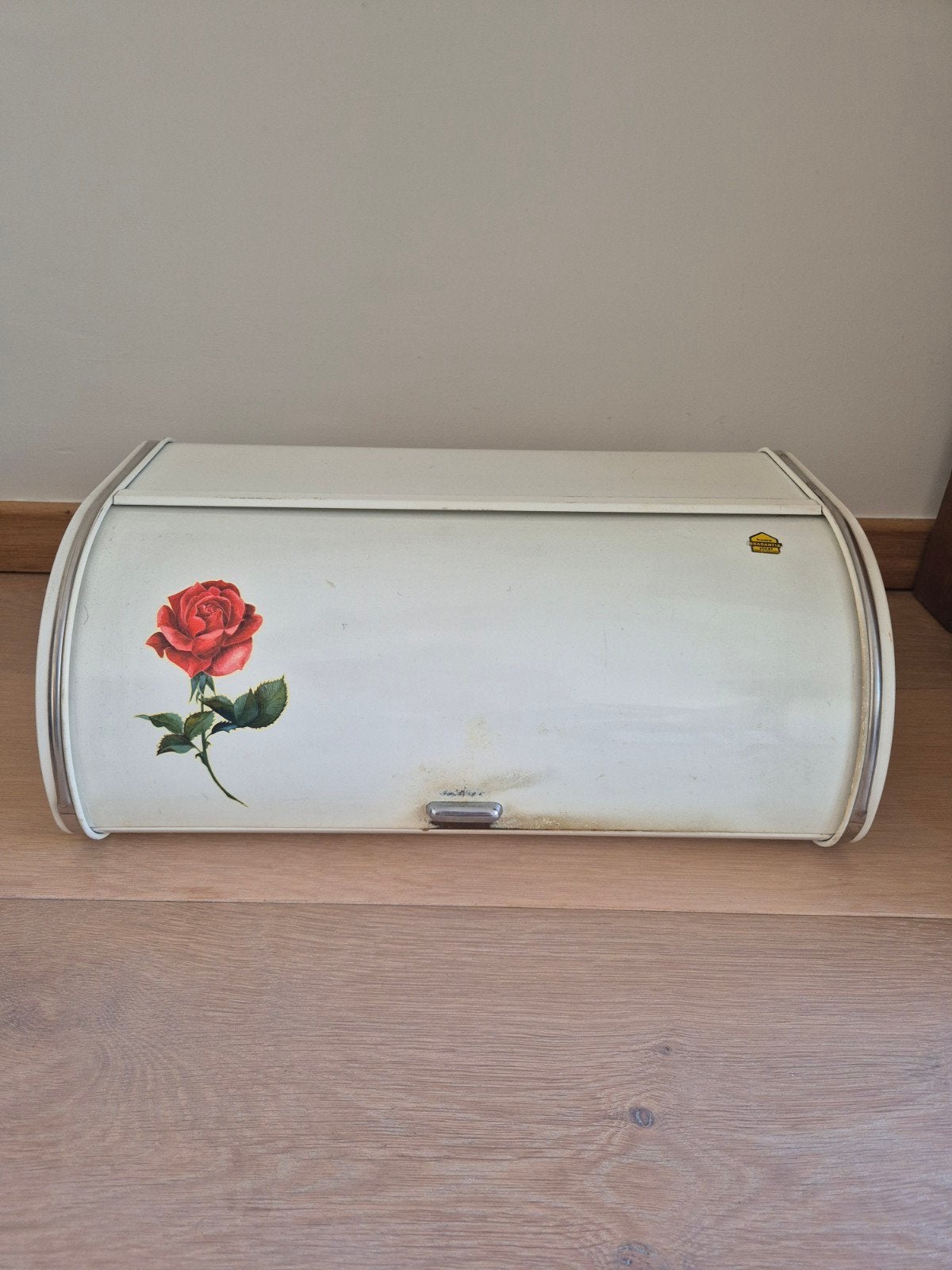 Brabantia Broodtrommel - Crème met Rozenprint (45x26 cm), Beige, Gebruikt, Ophalen of Verzenden, Metaal