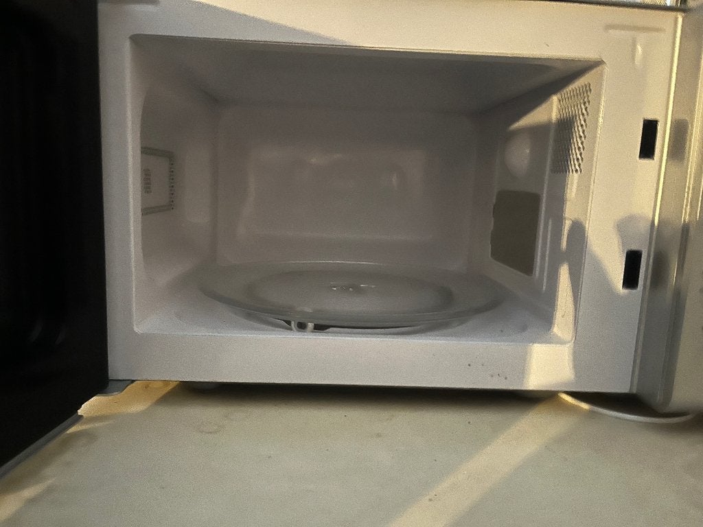 Ok magnetron, Witgoed en Apparatuur, Gebruikt, Minder dan 45 cm, Ophalen of Verzenden, Magnetron