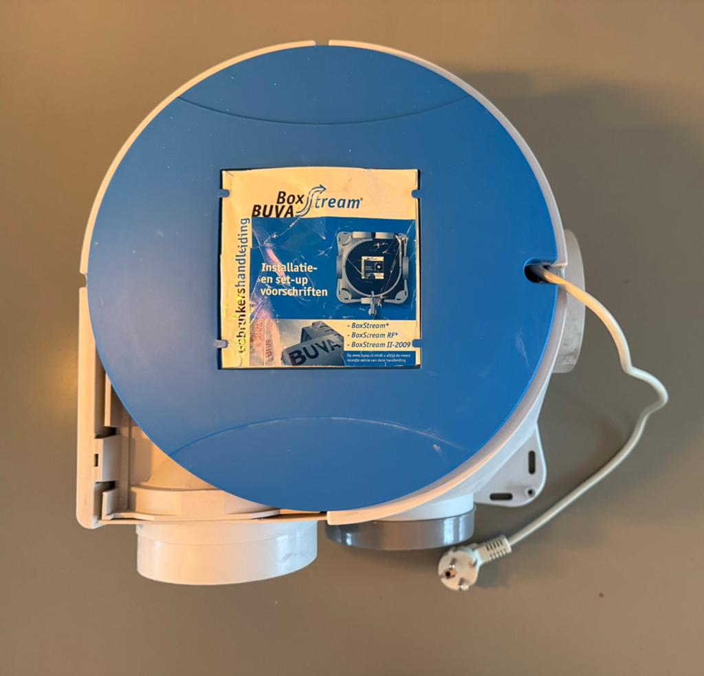 MV Box met slecht lager, Doe-het-zelf en Verbouw, Ventilatie en Afzuiging, Ophalen, Zo goed als nieuw, Afzuiger