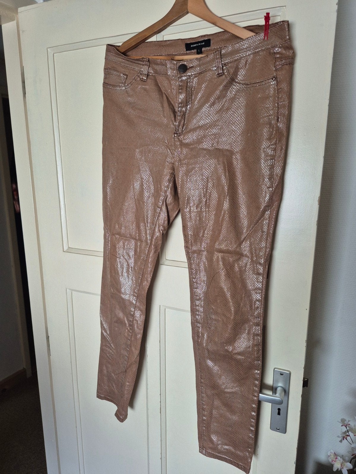 geisha l, Maat 38/40 (M), Ophalen of Verzenden, Zo goed als nieuw, Roze
